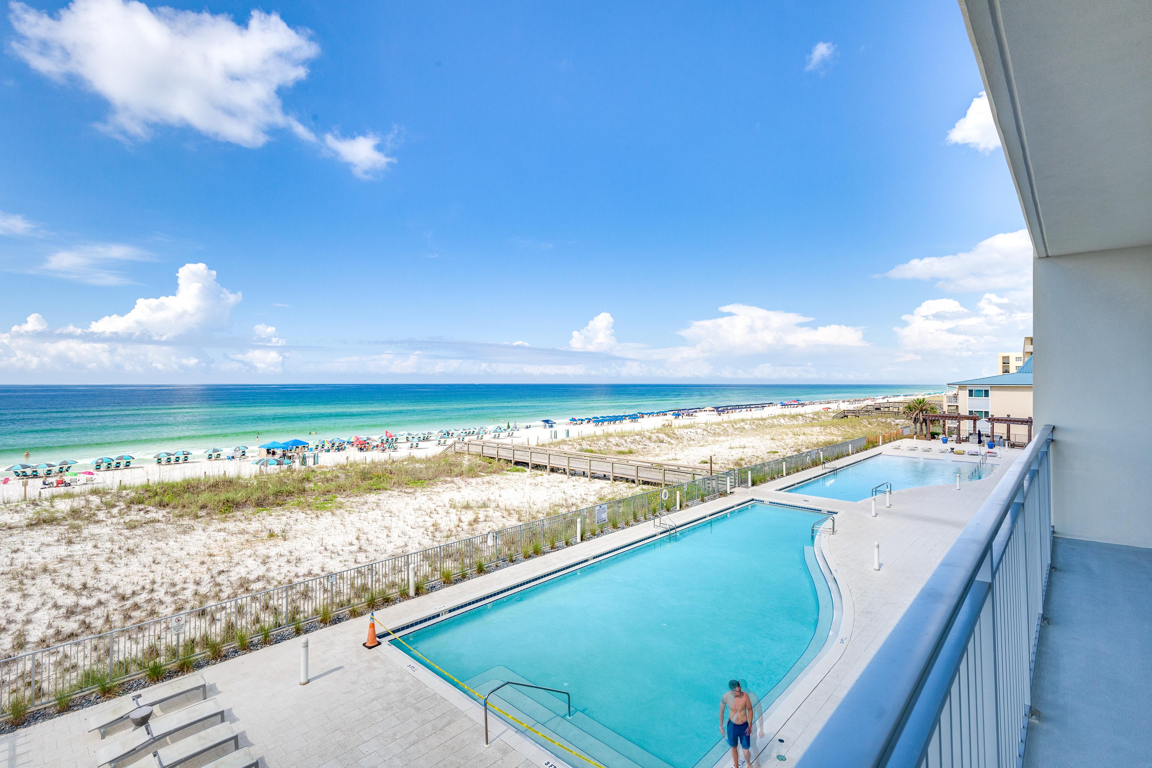 Property Image 2 - Blu Condos 301