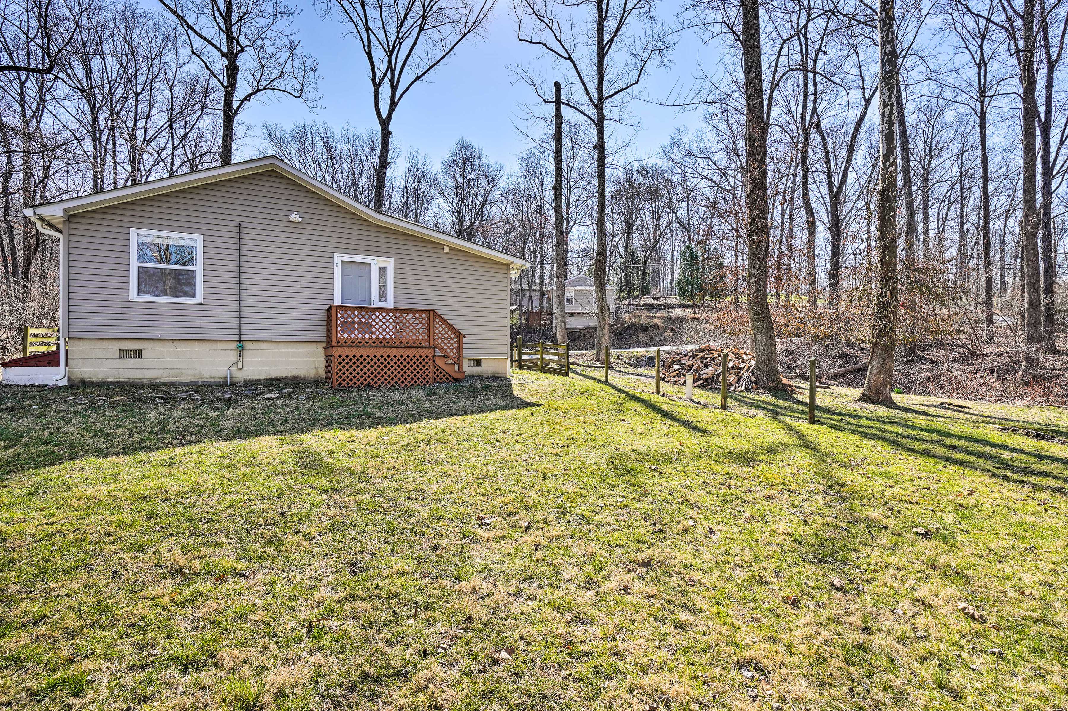 Property Image 2 - Charming Home with Yard Near Shenandoah River!