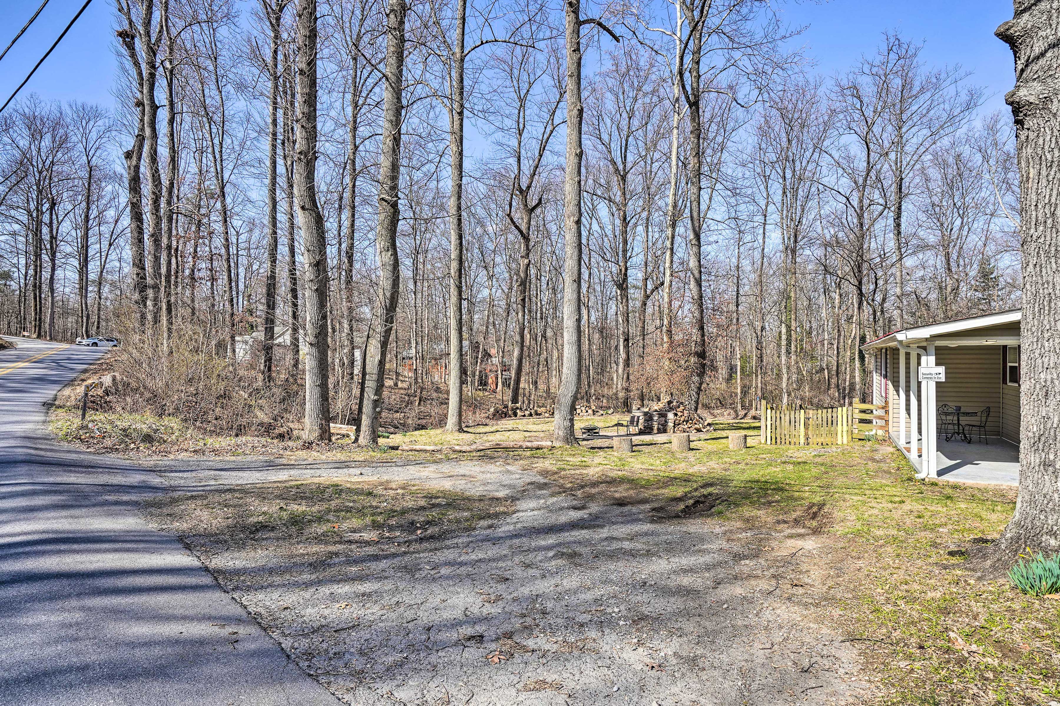 Property Image 1 - Charming Home with Yard Near Shenandoah River!