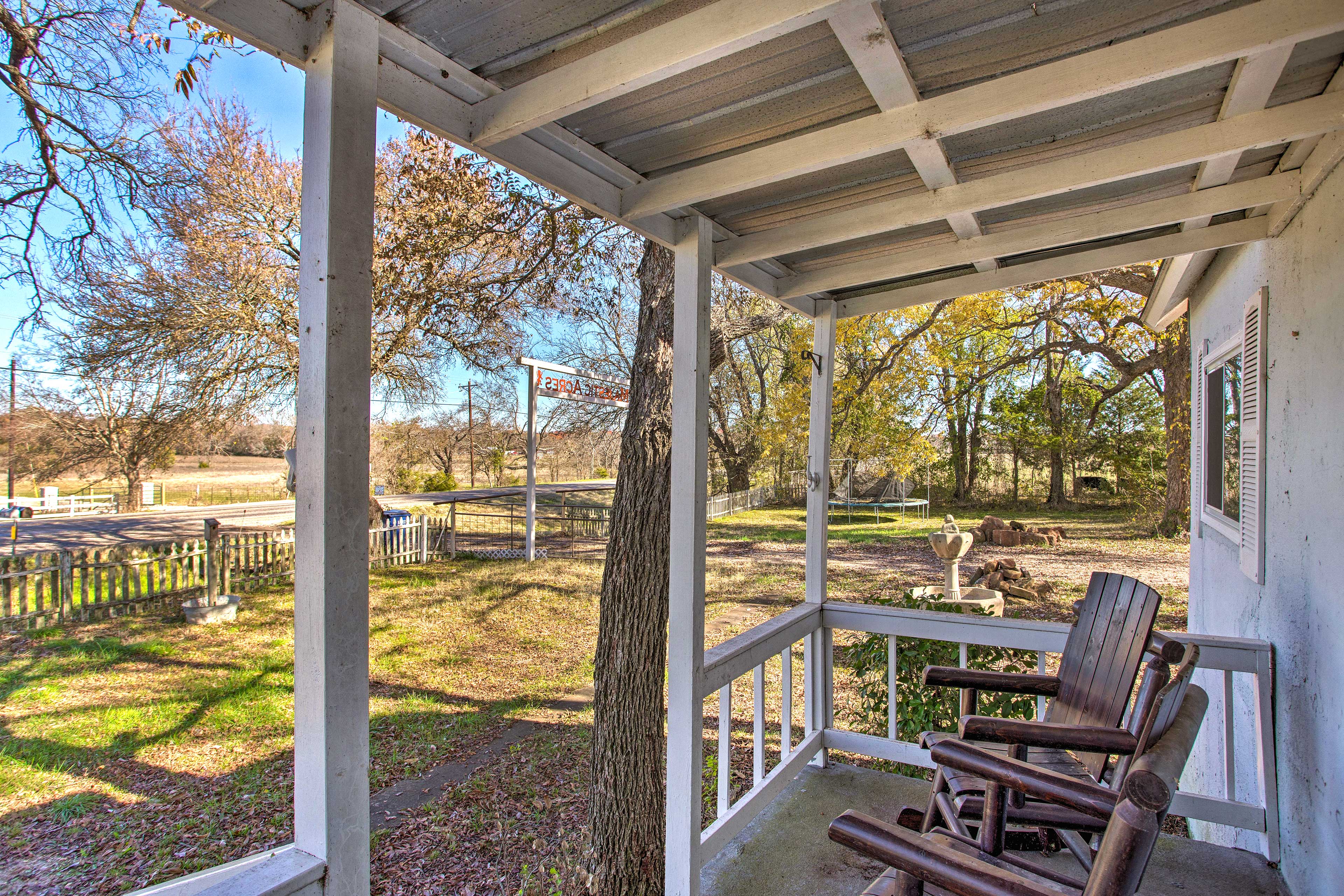 Pet-Friendly Van Alstyne Gem w/ Deck, Grill & Yard