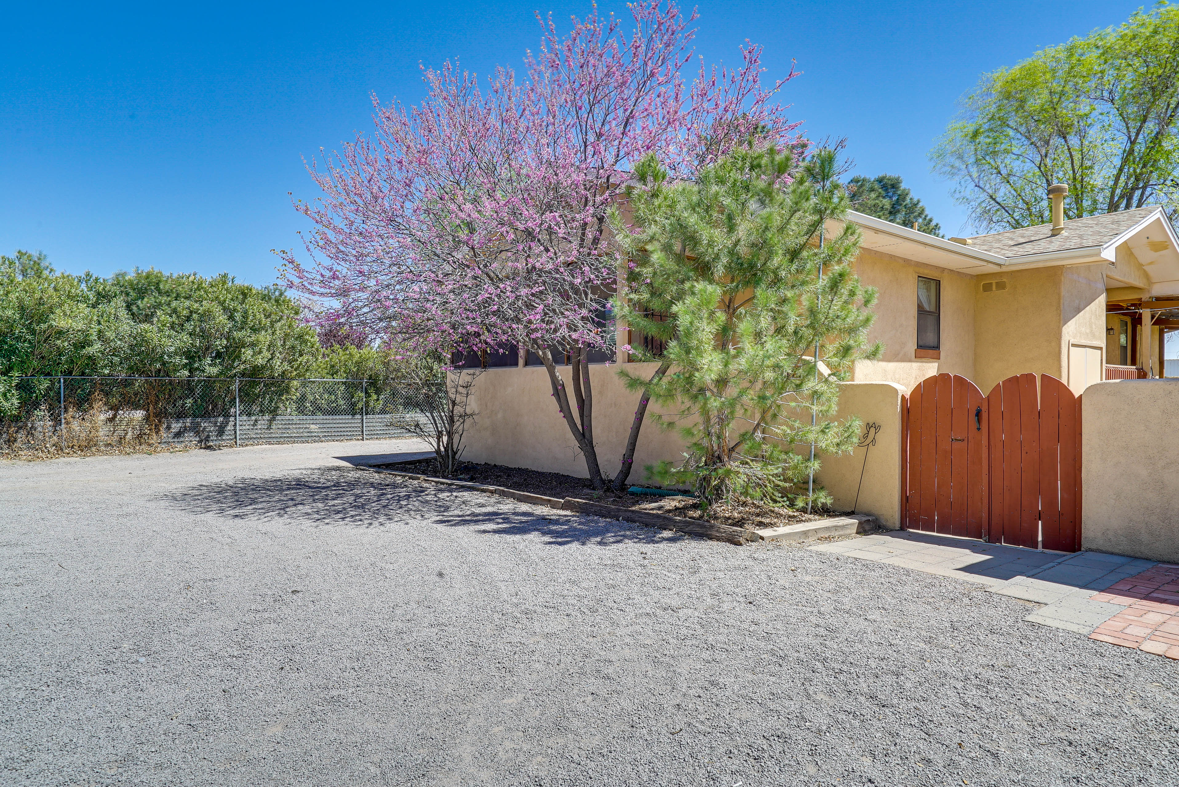 Property Image 2 - Cozy Las Cruces Home - 2 Mi to New Mexico State!