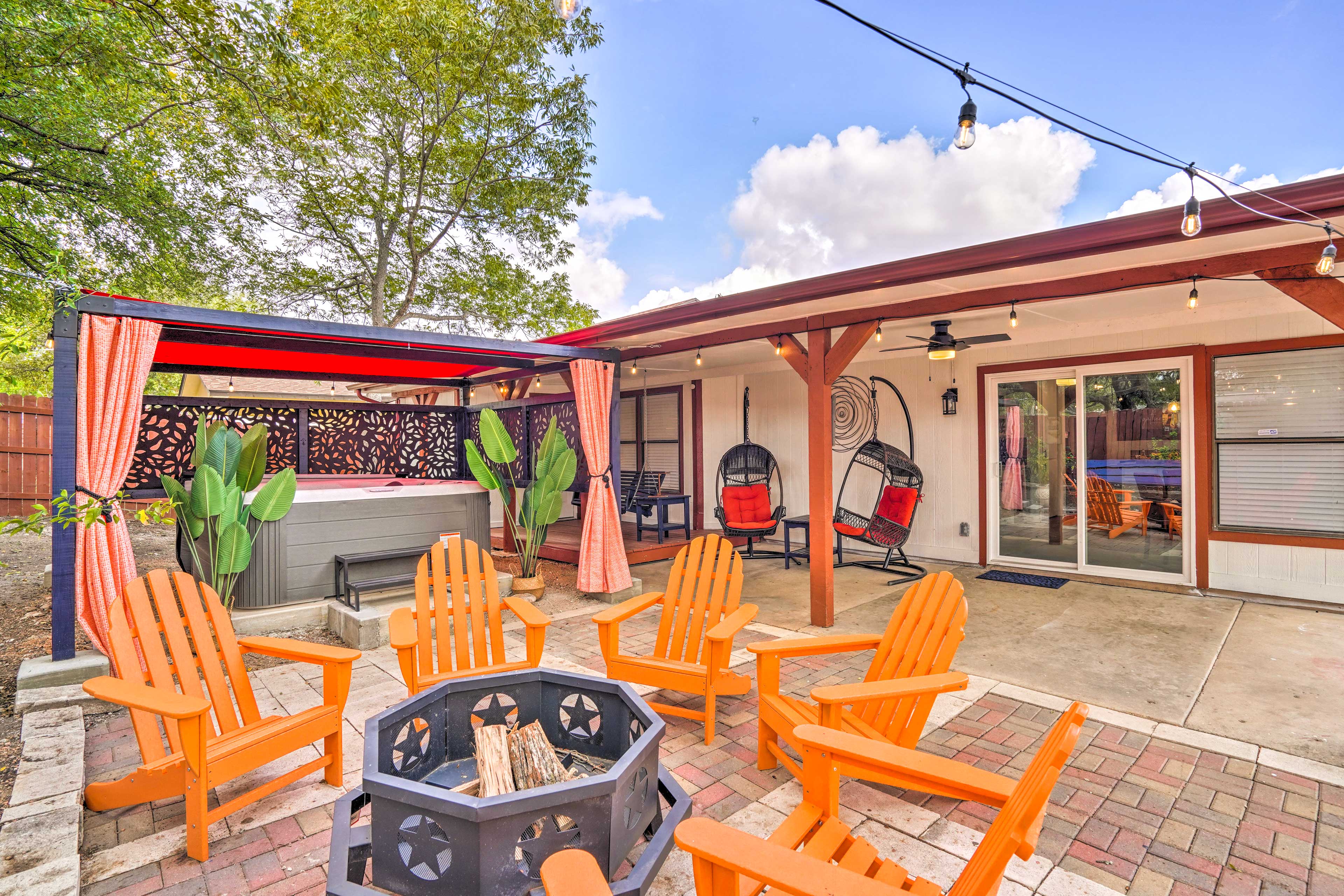 Property Image 1 - San Antonio Home w/ Hot Tub & Arcade Games!