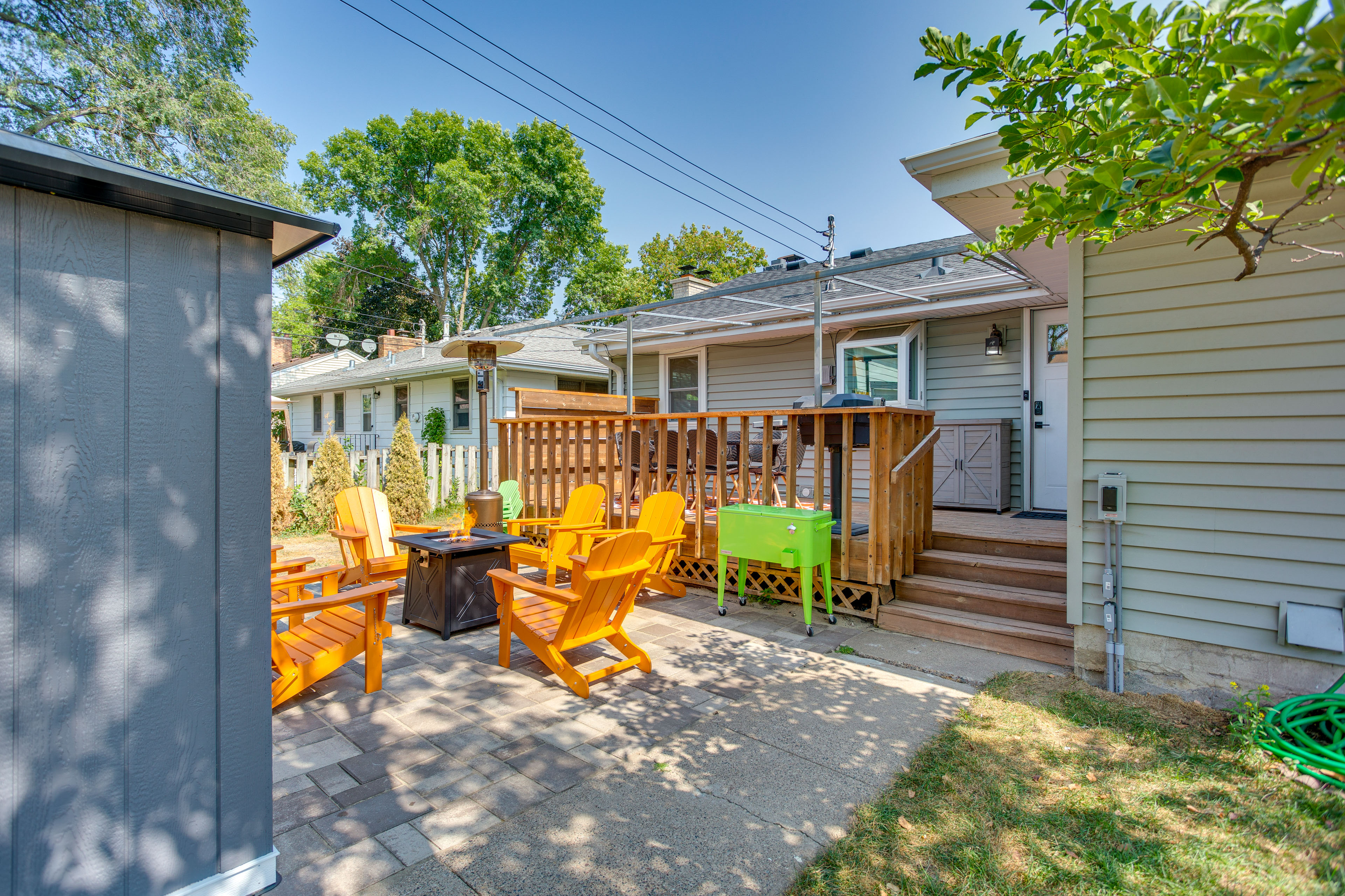 Pet-Friendly Minneapolis Home ~ 8 Mi to Downtown!