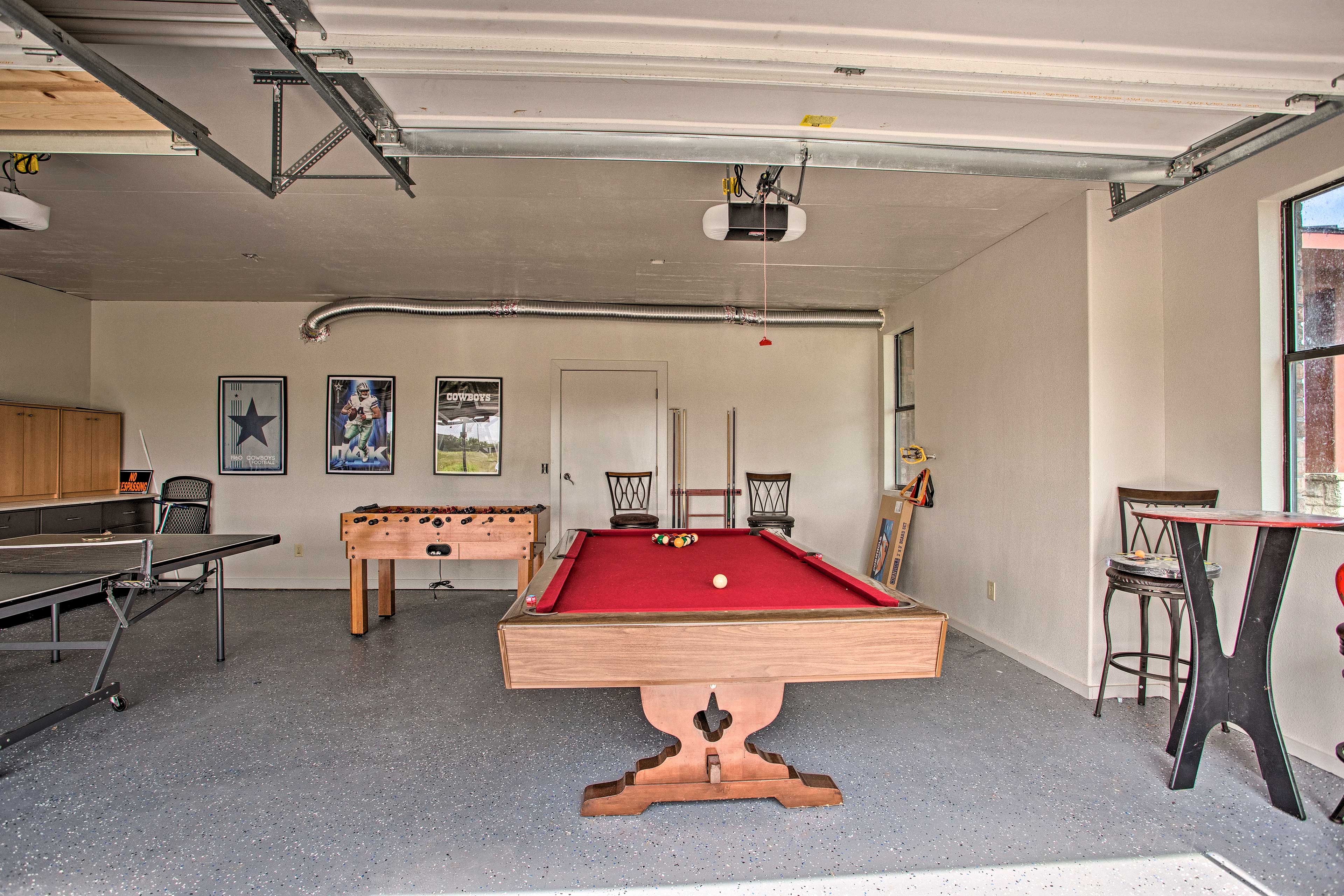 Blue Ridge Home w/ Game Room: 14 Mi to McKinney!