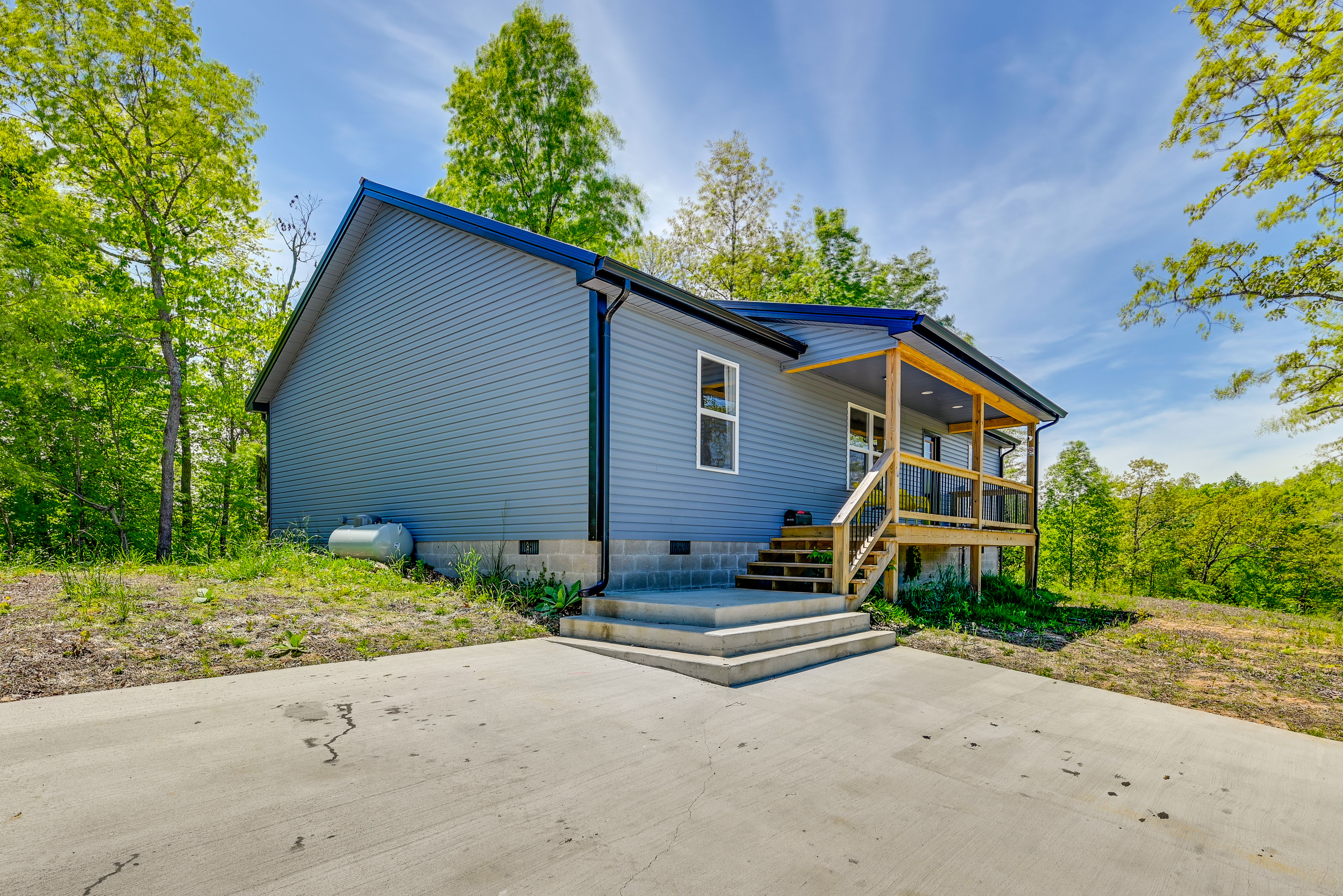 Property Image 1 - Peaceful Leitchfield Cabin by Mammoth Cave NP