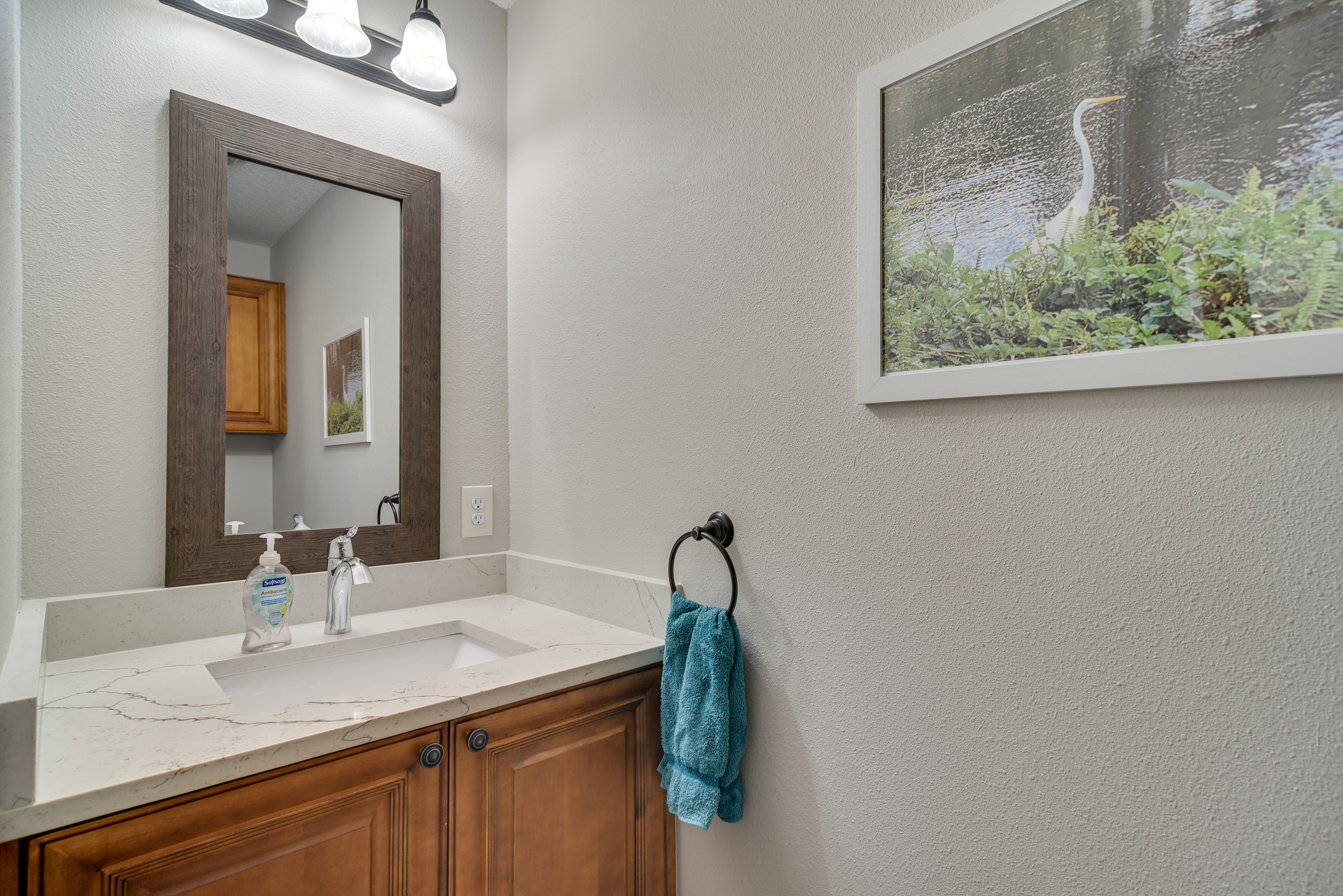 St Petersburg Getaway - 5 Mi to Tropicana Field!