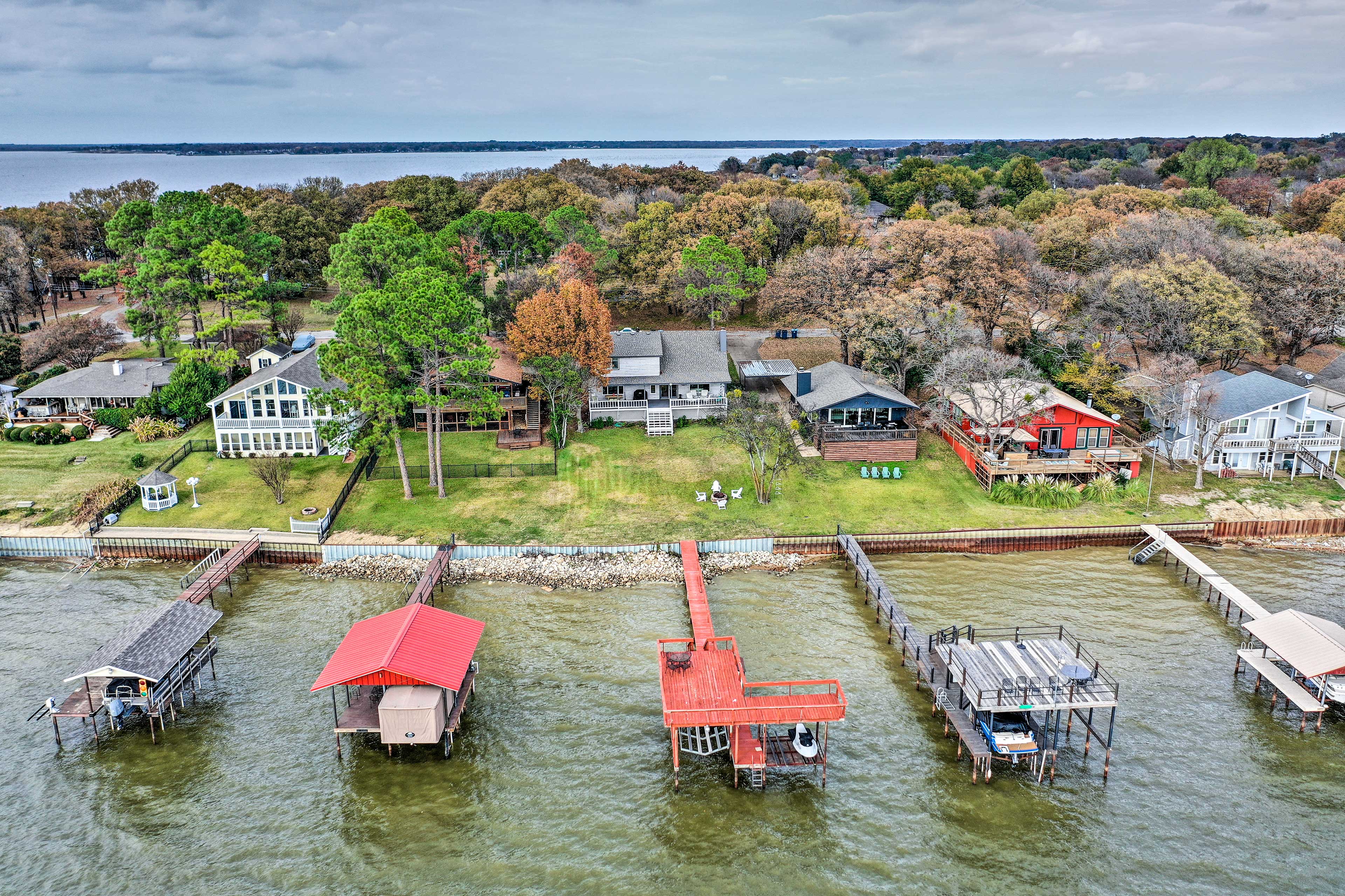 Property Image 1 - Gun Barrel City Home w/ Private Deck & Fire Pit