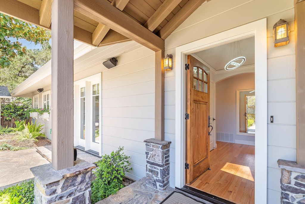 Molly's Cove - 3 Bedrooms / 2 Baths