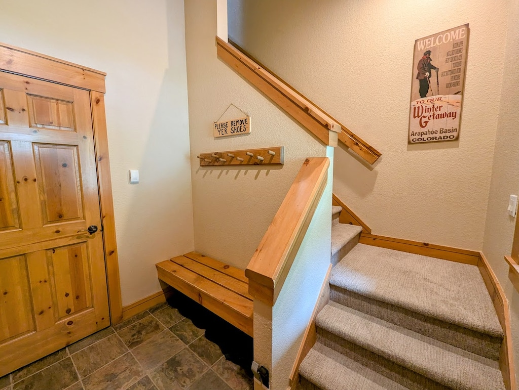 Unit entryway