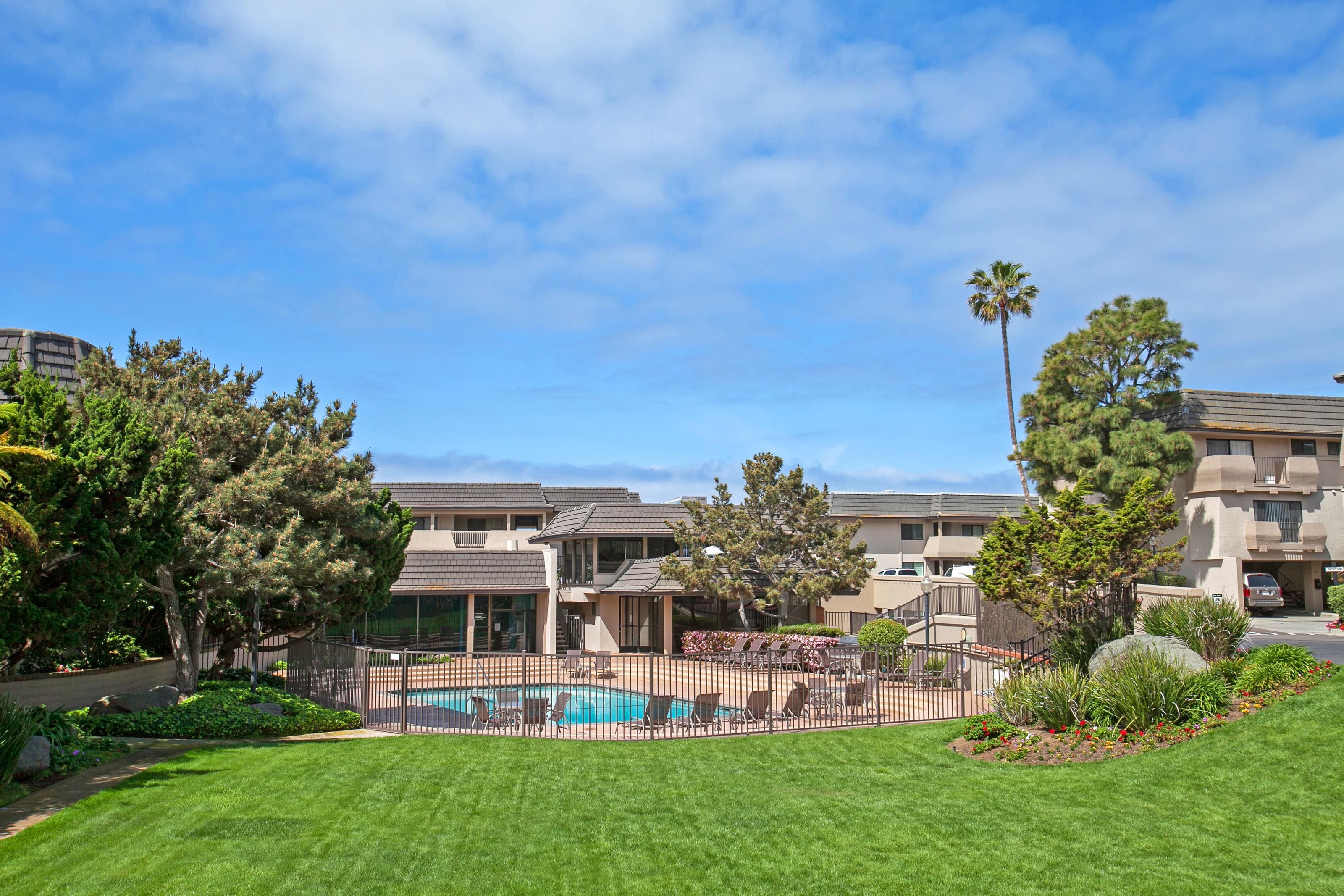 Beach View Beauty - DMBC775D