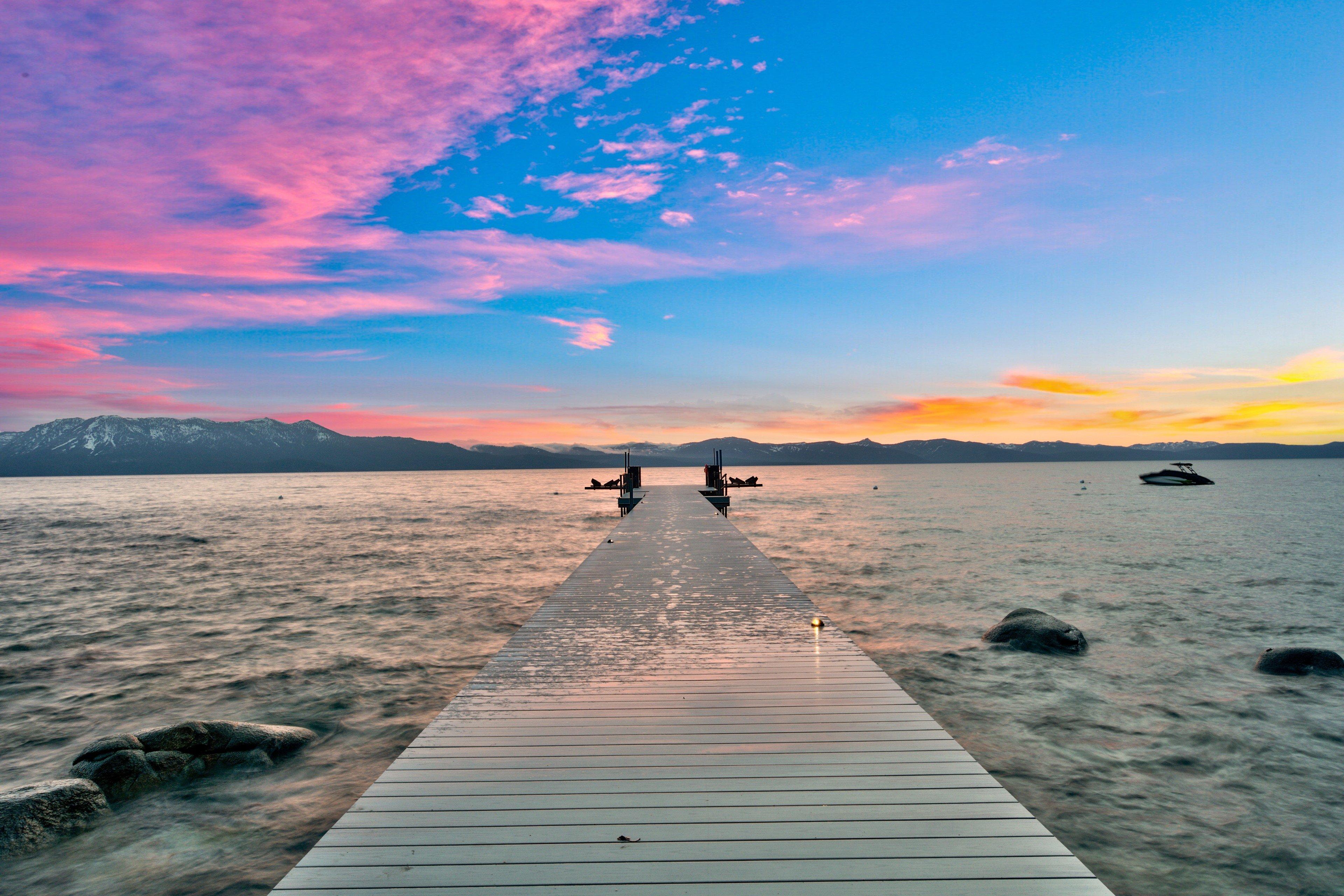 Lake Tahoe lakefront Home of the Stars Lx96 - Home Rental in Zephyr Cove