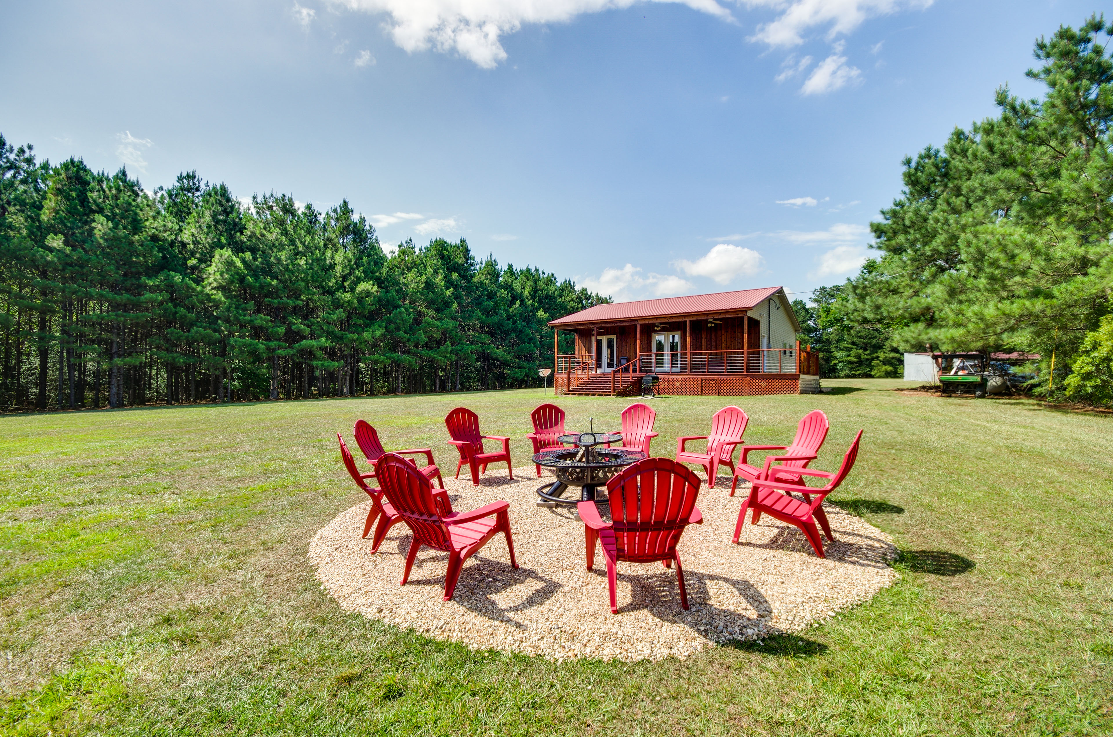 Property Image 1 - Cozy Summit Cabin w/ Hiking Trails & Fishing Pond!