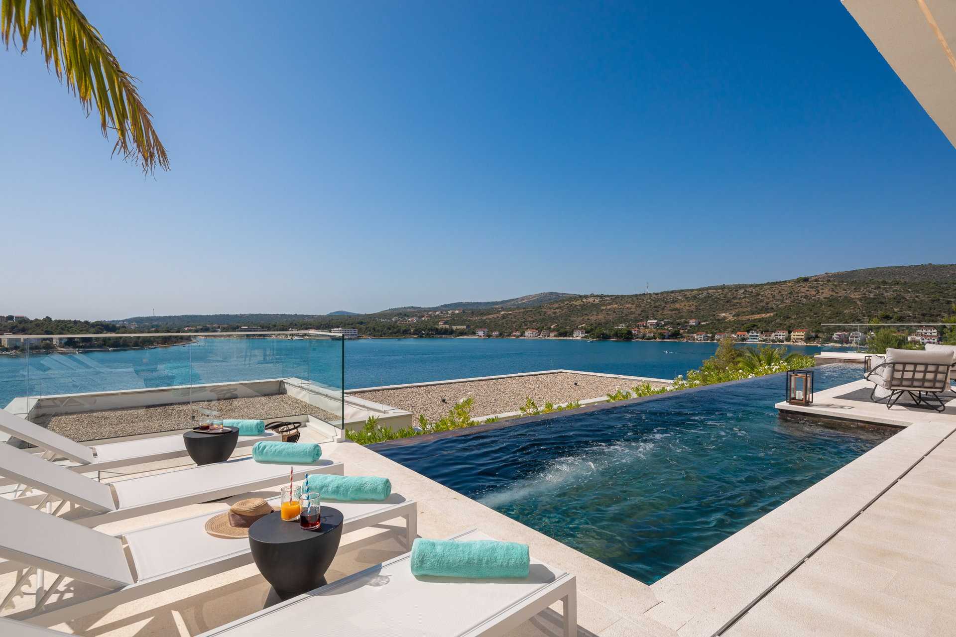 Property Image 1 - Luxury Villa Diamond Two with Pool