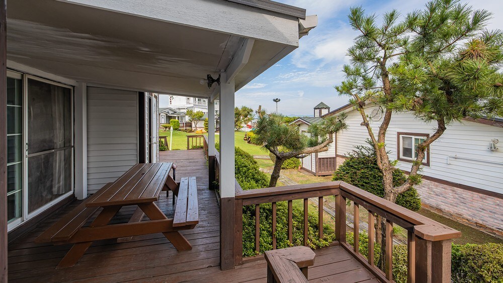 Property Image 2 - Paradise (private house / ocean view)