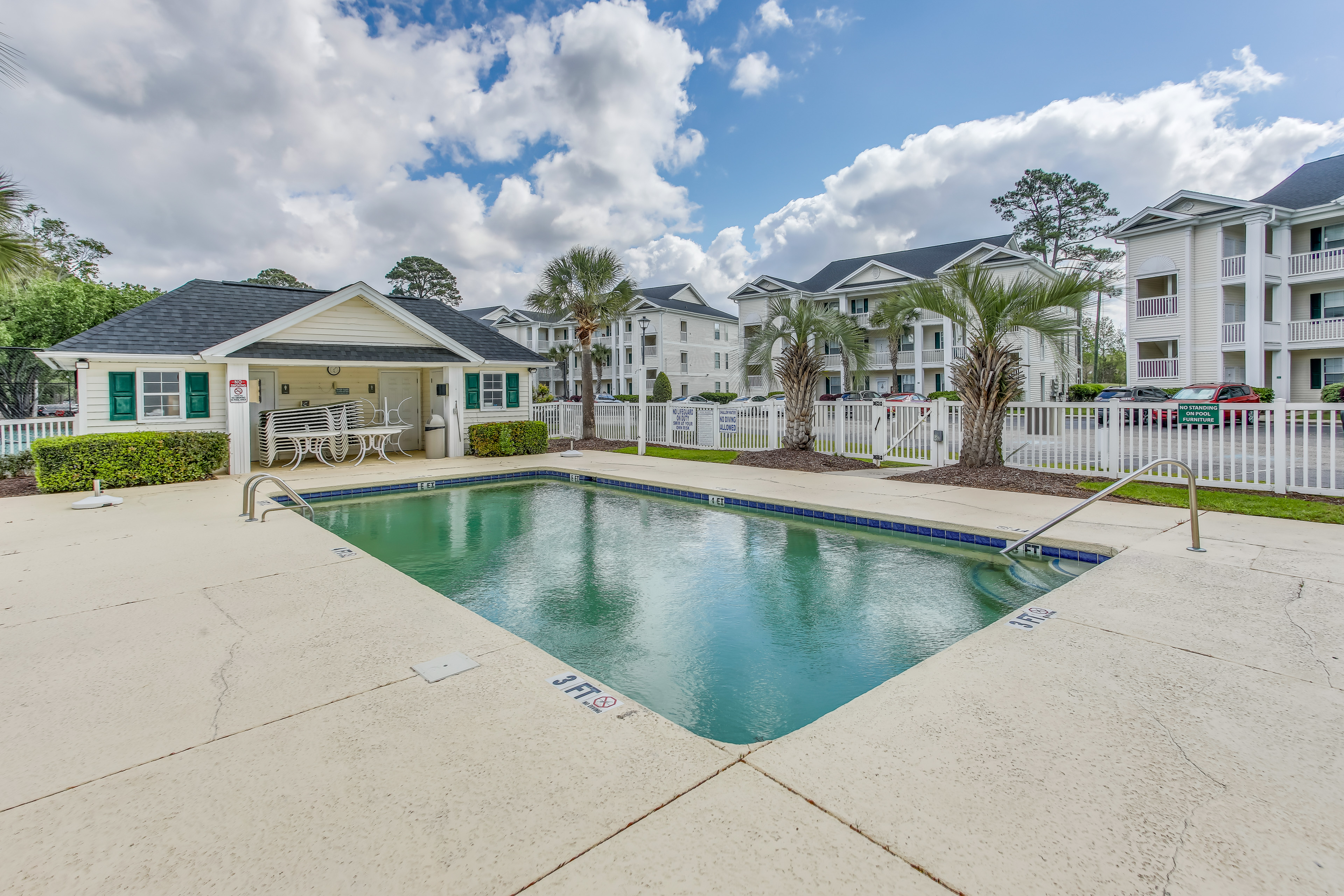 Property Image 2 - Myrtle Beach Vacation Rental w/ Pool & Golf Access