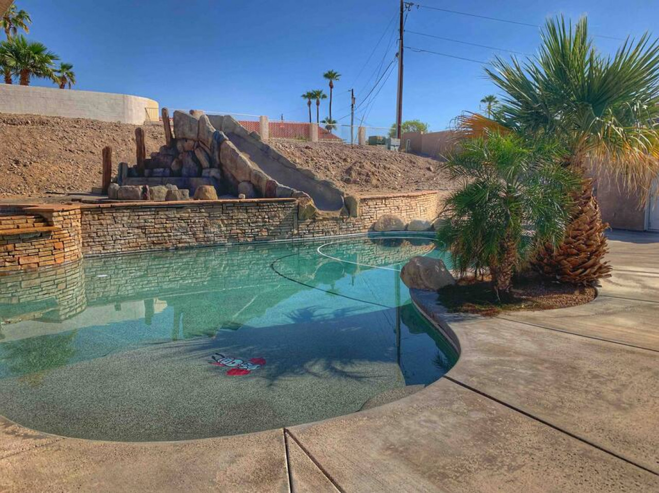 Property Image 1 - Ultimate Backyard | Heatable Pool | Spa | Slide | Ball | Golf