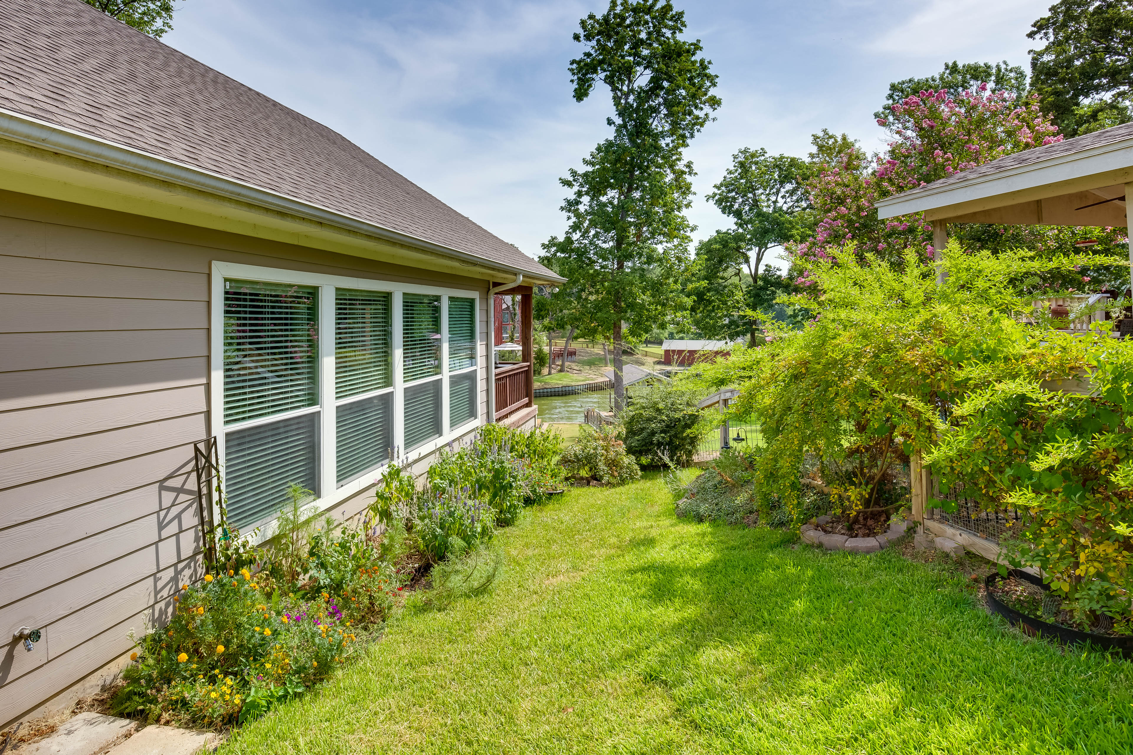 Property Image 2 - Tranquil Tool Home on Cedar Creek: Fish & Kayak