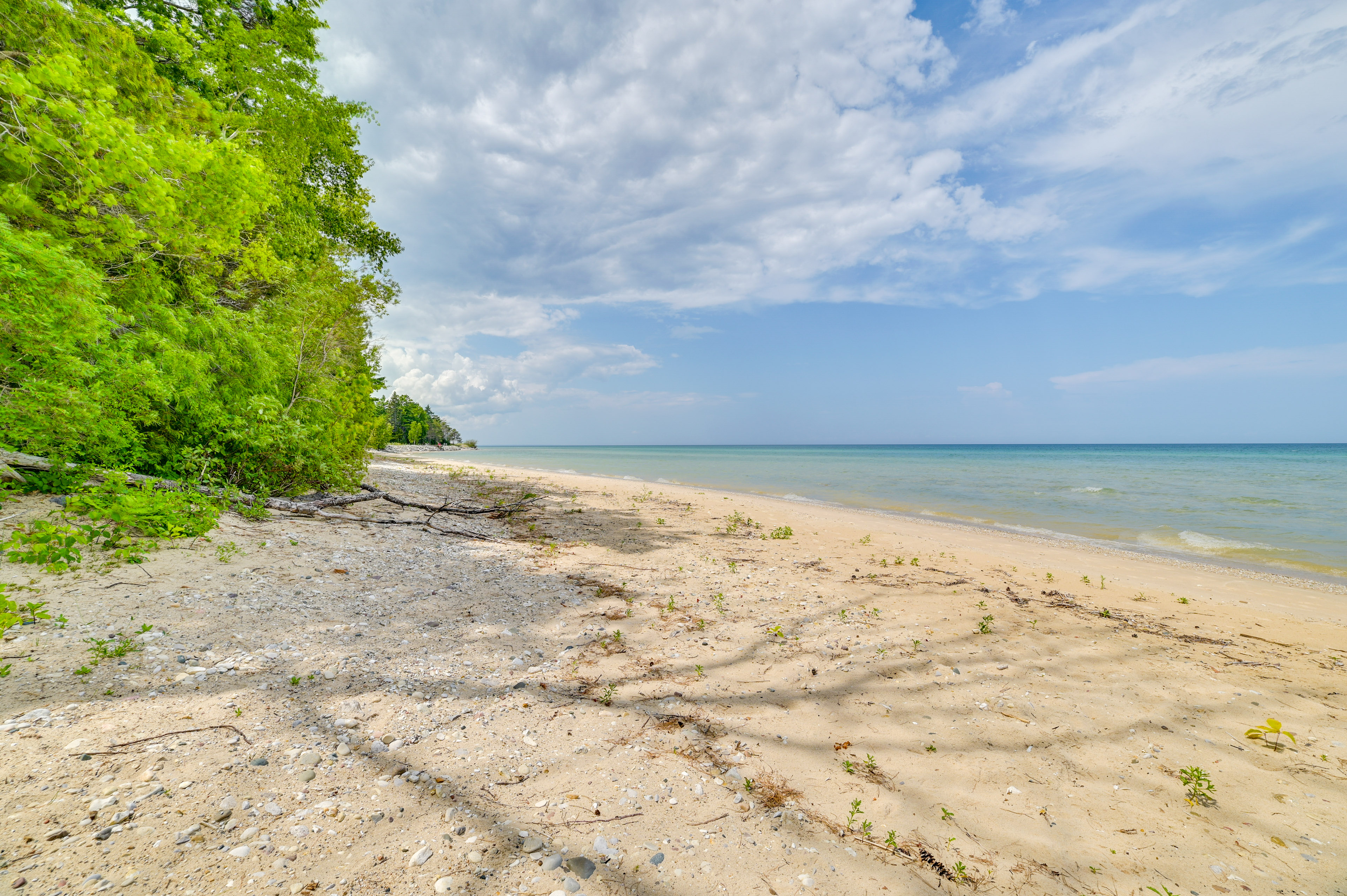 Property Image 2 - Enchanted Lake Huron Cottage w/ Beach Access!