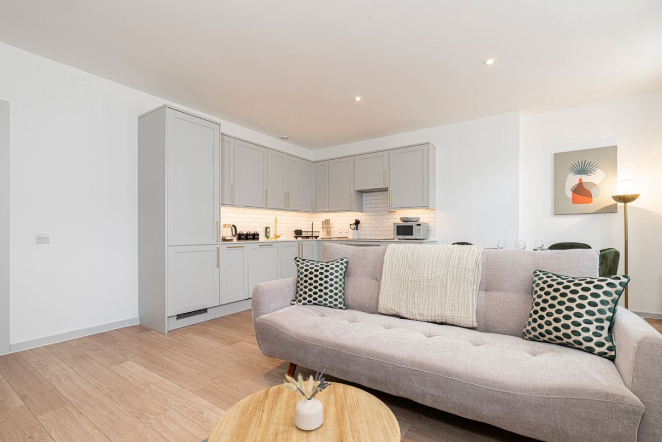 Property Image 2 - Lovely apt in Leicester Square