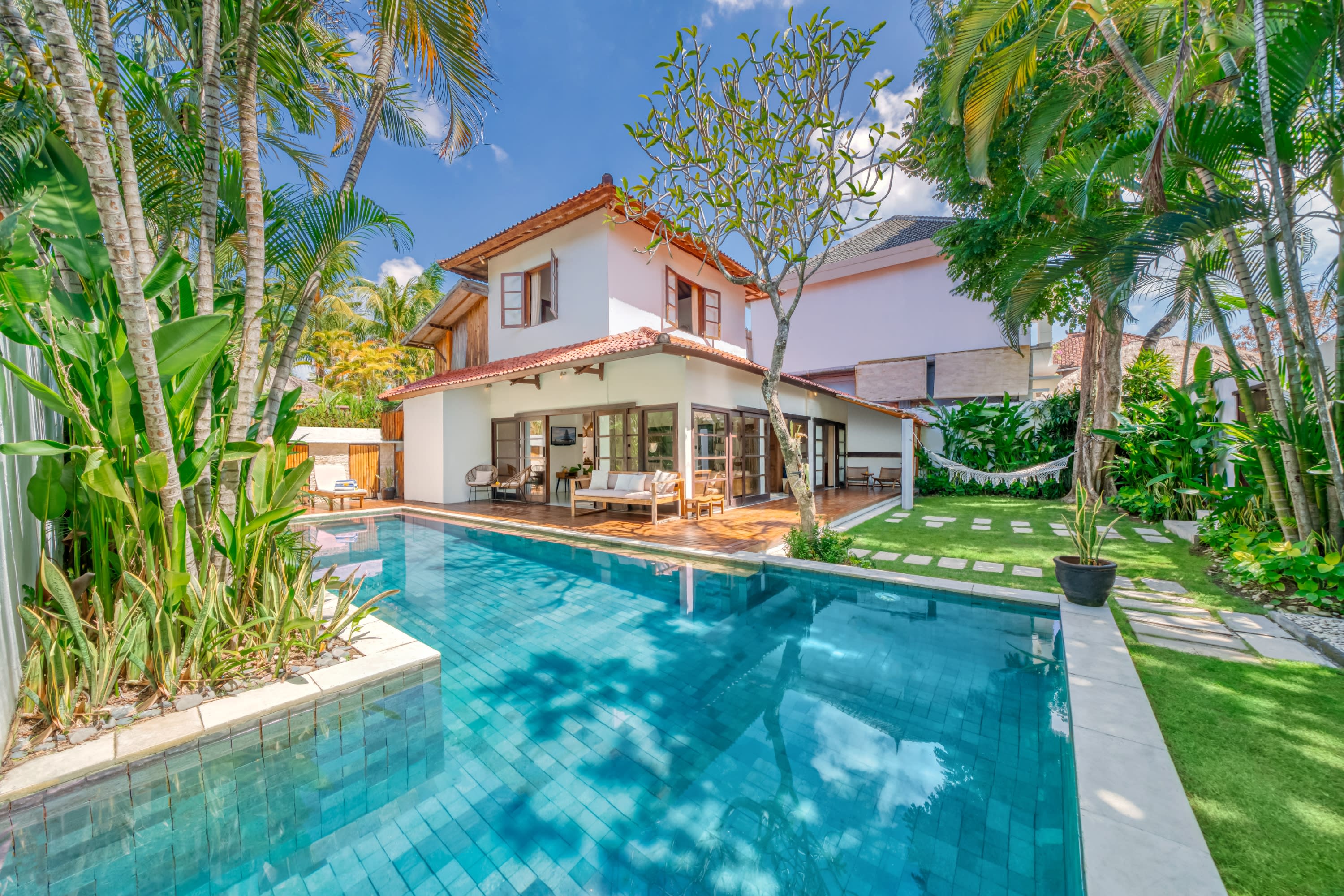 A family-friendly getaway with lush tropical gardens and private pool