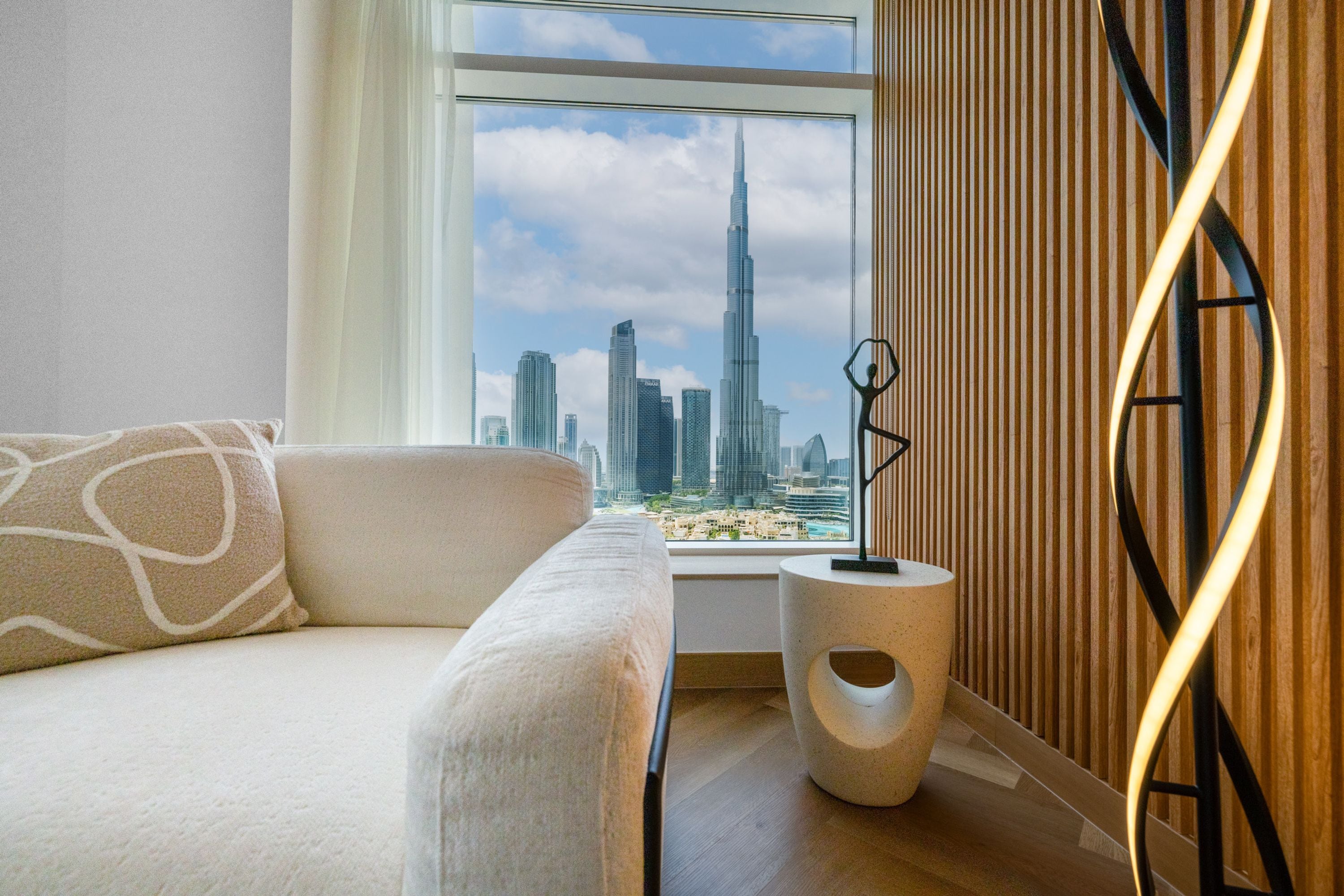 Property Image 1 - Upgraded Apartment w  Stunning Burj Khalifa View 