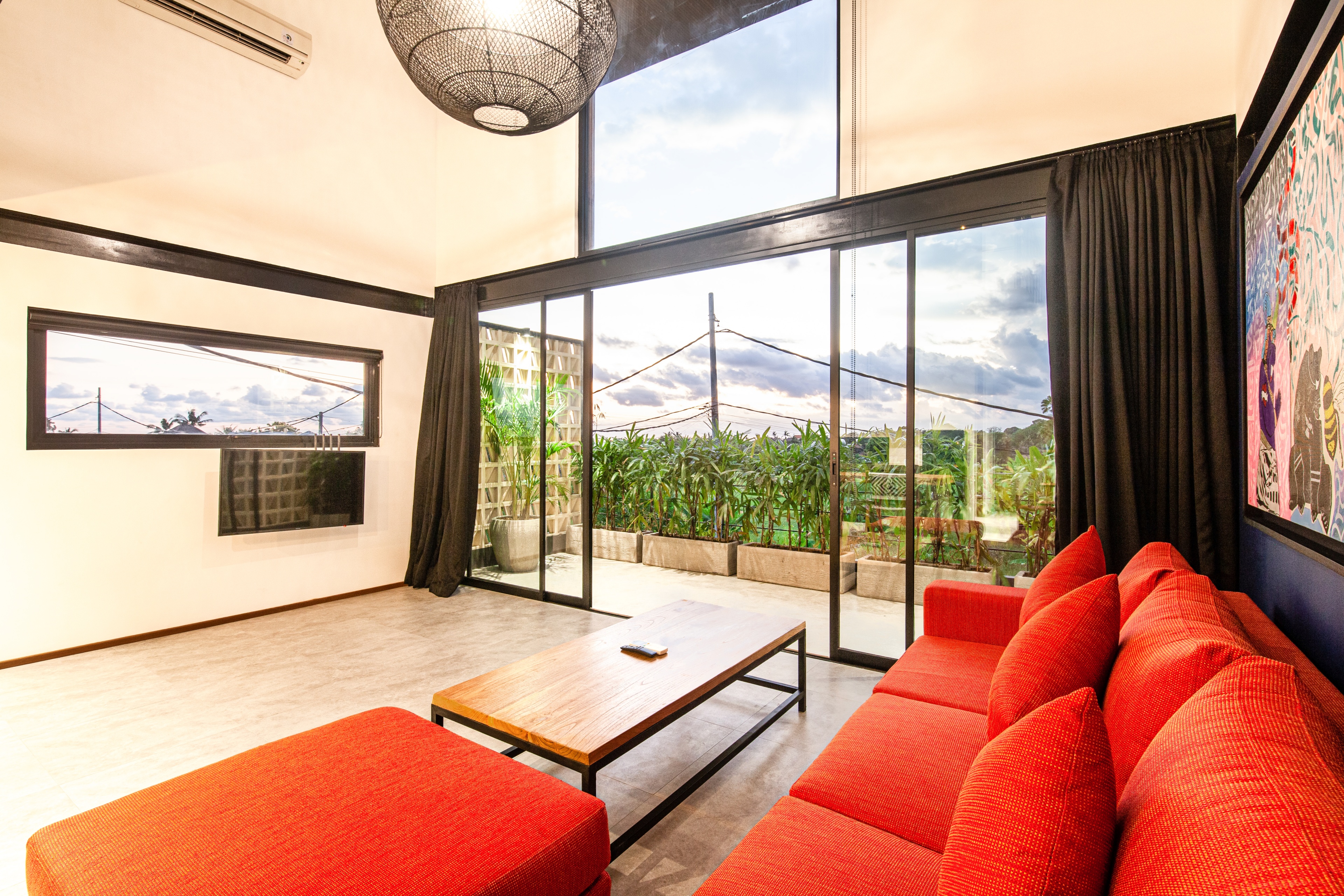 Property Image 1 - Modern Spacious Loft 200m from the beach Canggu