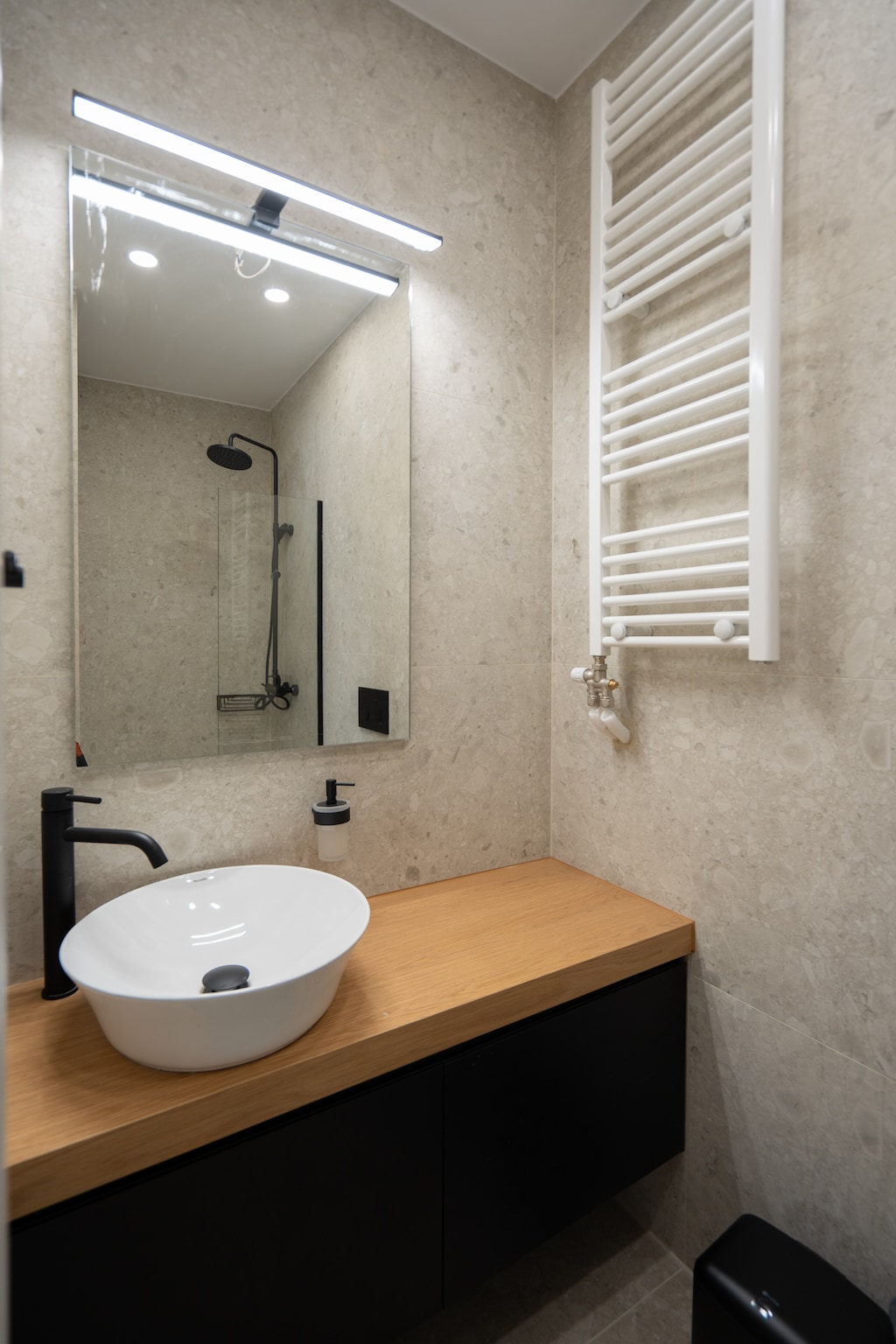 Rejuvenate with an energizing rain shower for the perfect start to your day.