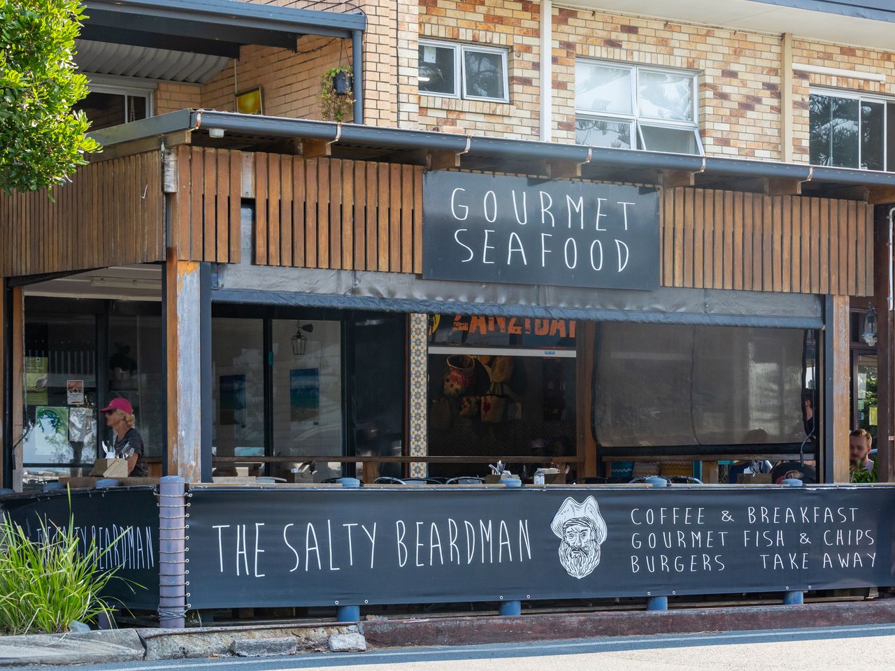 Luna Sea Kingscliff with Ocean Glimpses