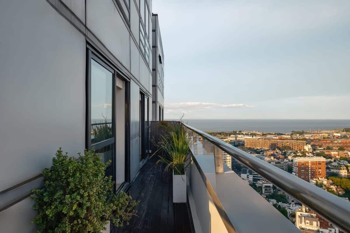 Property Image 1 - Top (35th) Floor Duplex in Best Part of Palermo