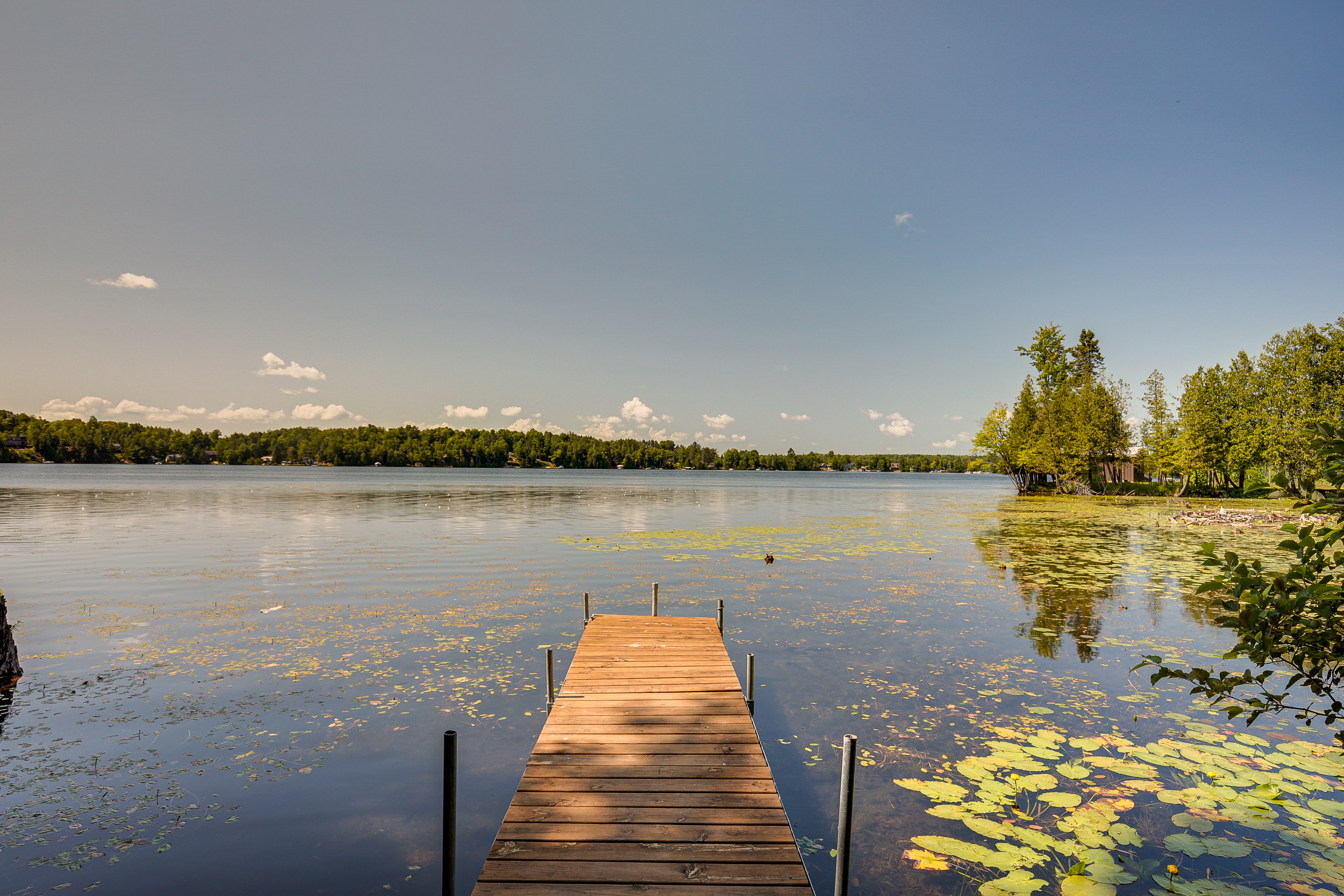 Lakefront Townsend Cabin w/ Fire Pit, Private Dock