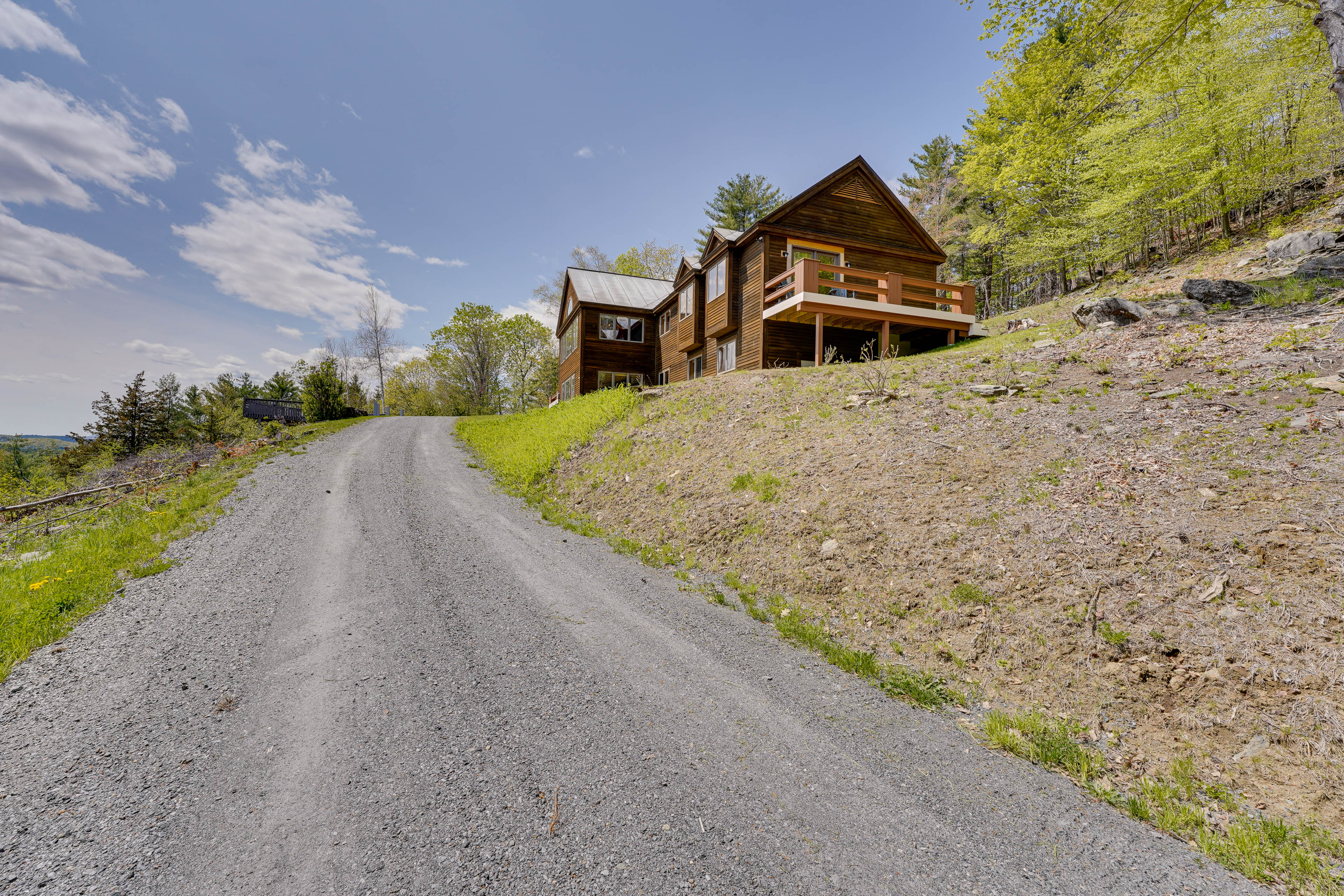 Luxury Vermont Vacation Rental: Private Hot Tub!
