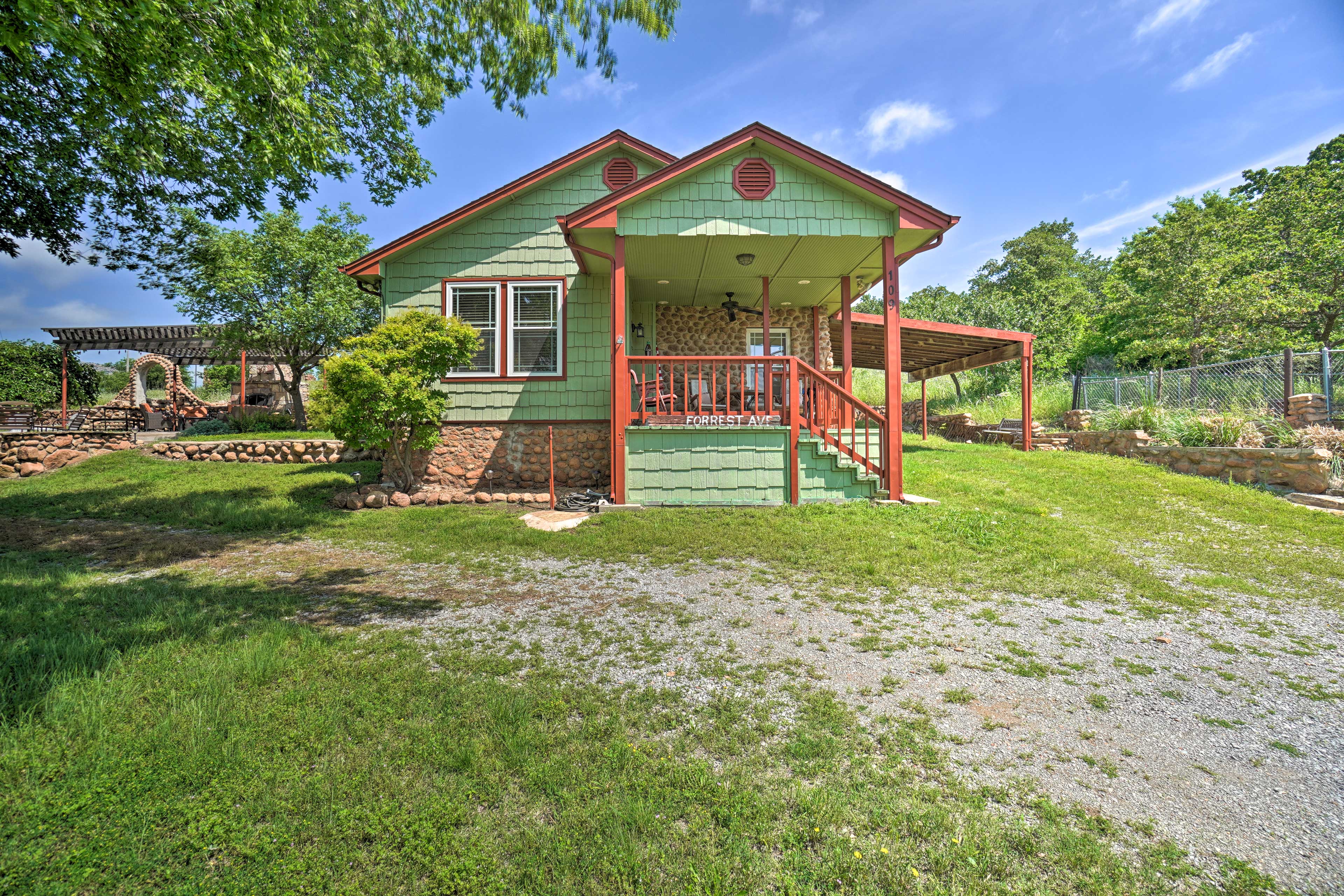 Property Image 1 - Charming Hilltop Cottage in Medicine Park!