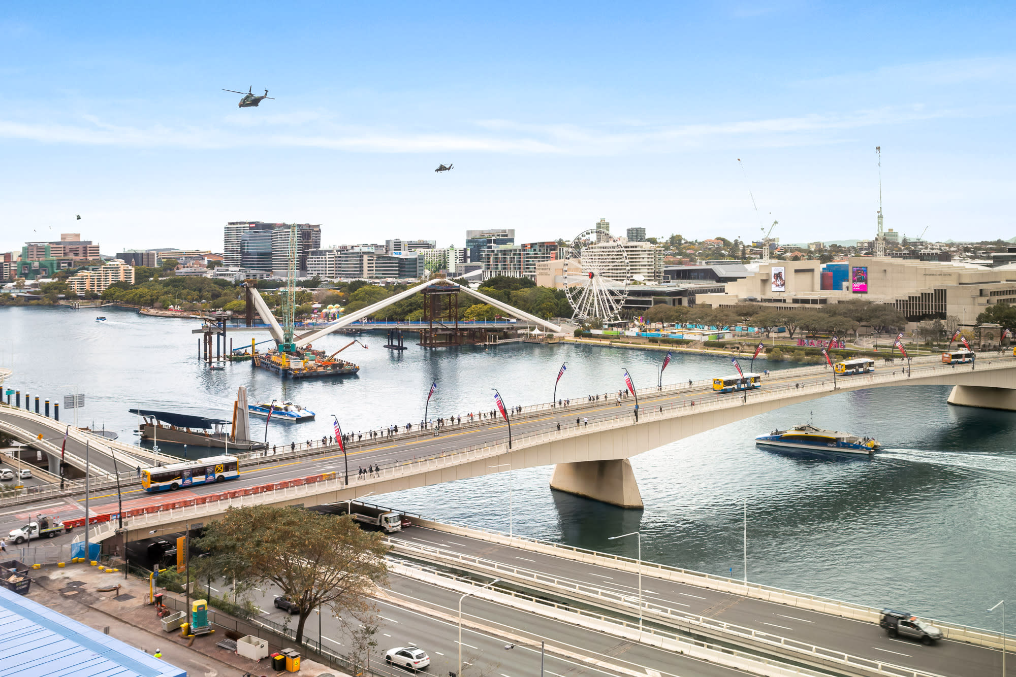 Property Image 2 - Luxury River-View One Bedroom Apartment in Brisbane City