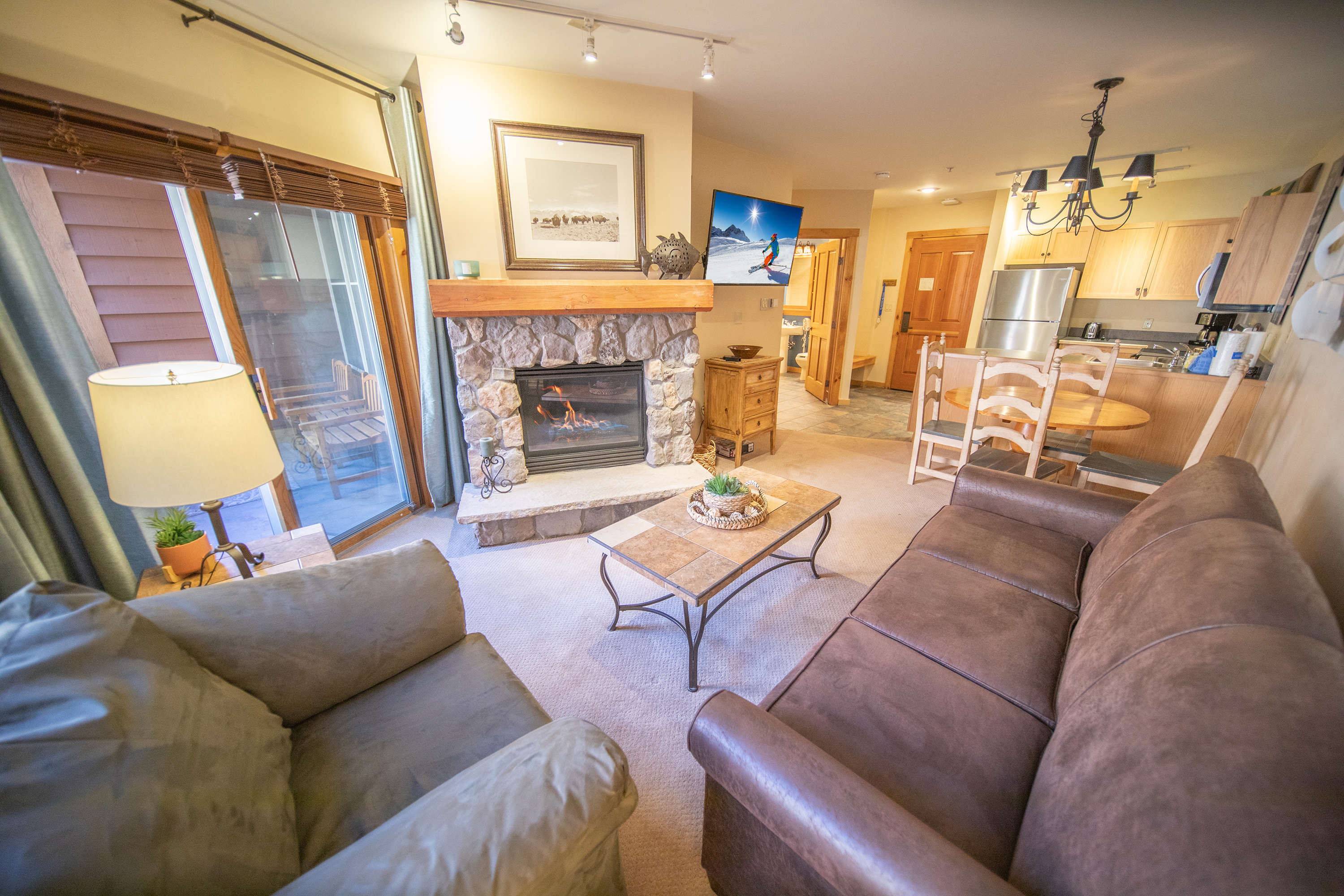 Great ski vacation condo at Buffalo Lodge!