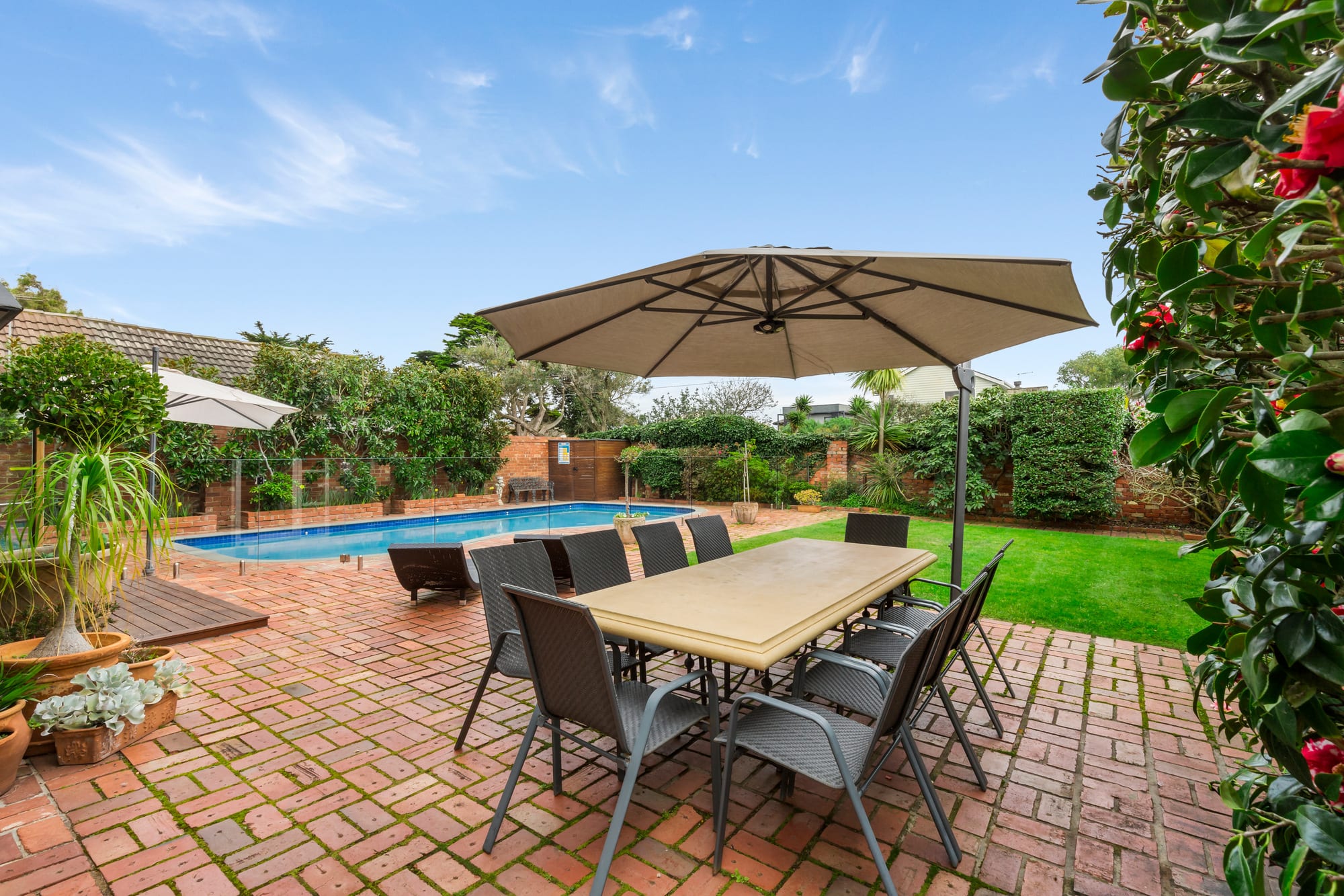 10 Seater Outdoor Dining, Sun Loungers with Pool and Garden 10 Seater Outdoor Dining, Sun Loungers with Pool and Garden