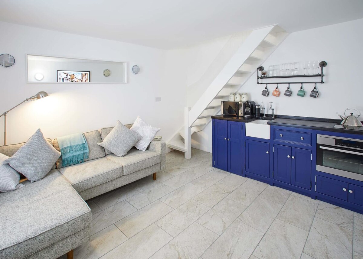 Harbour Cottage, Staithes - Stay North Yorkshire