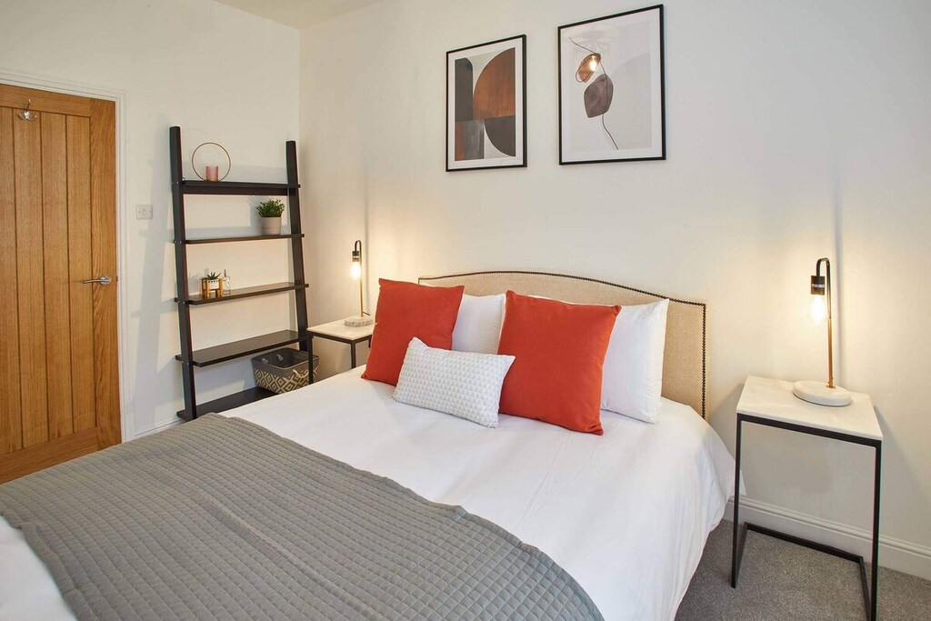 Routh Walk, Whitby - Host & Stay