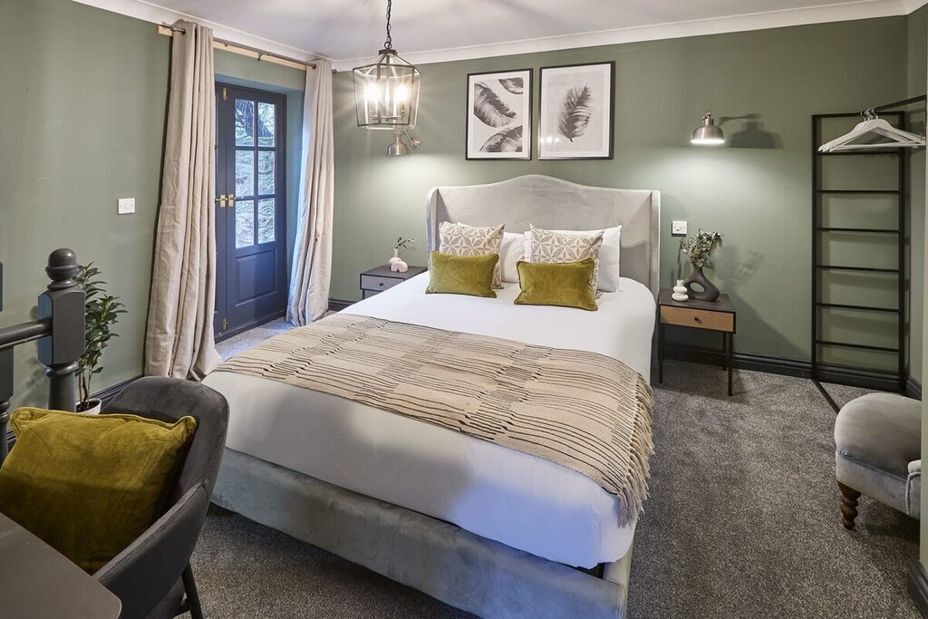 The Annexe, Richmond - Host & Stay