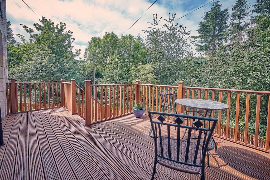 Tulip Cottage, Belford - Host & Stay