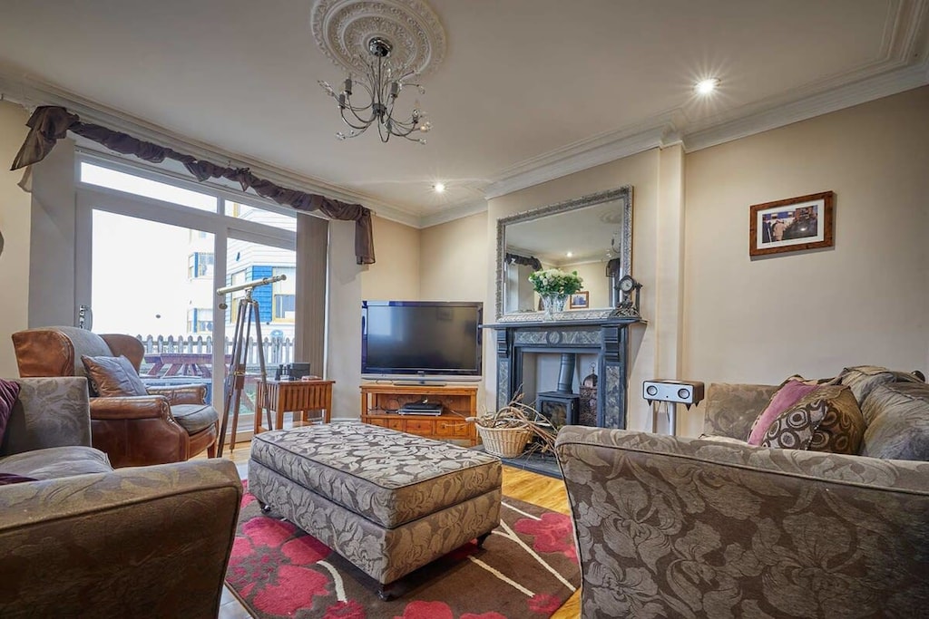 The View Old Coastguard, Tynemouth- Host and Stay