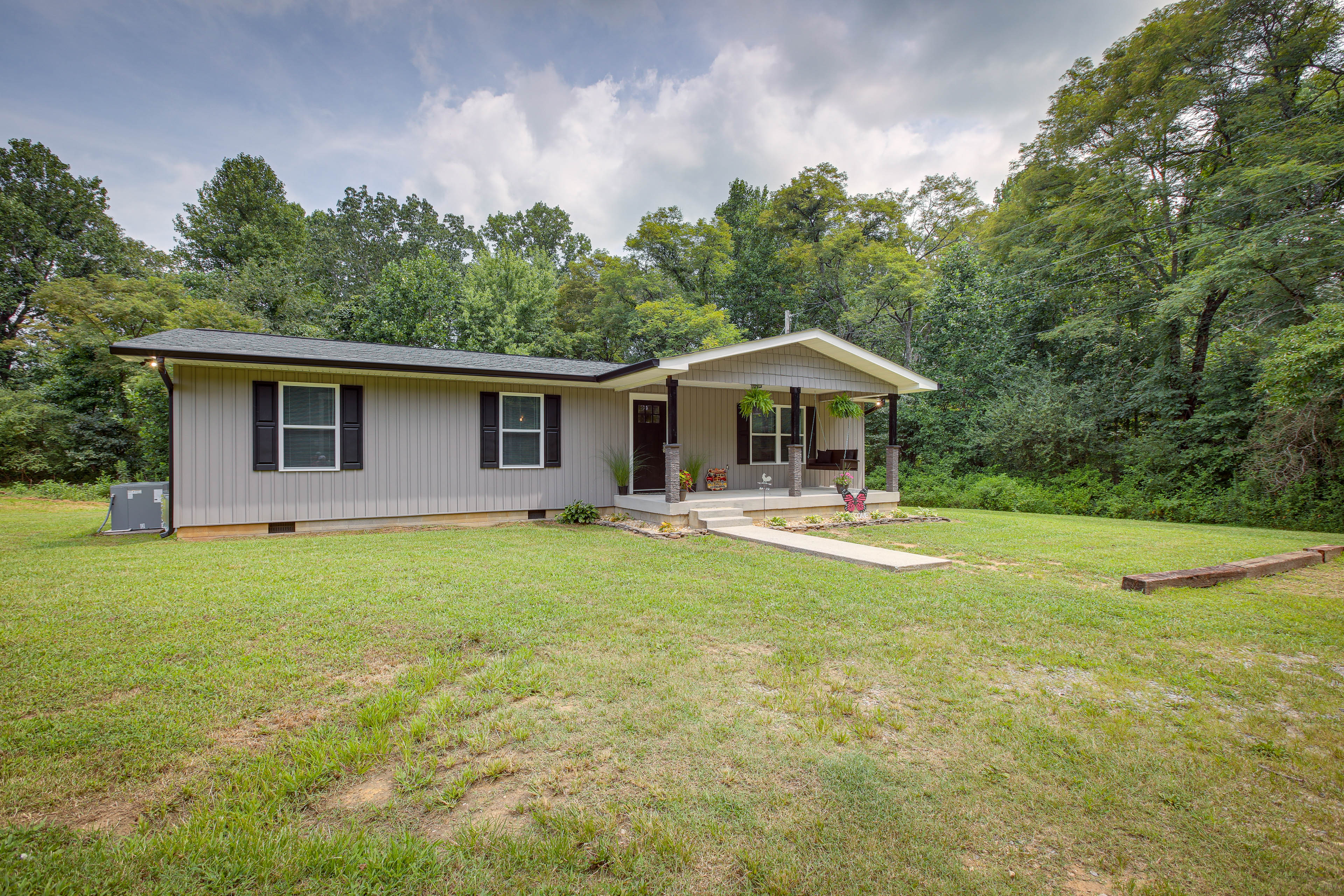 Property Image 1 - Serene Bryant Retreat w/ Private Hot Tub!