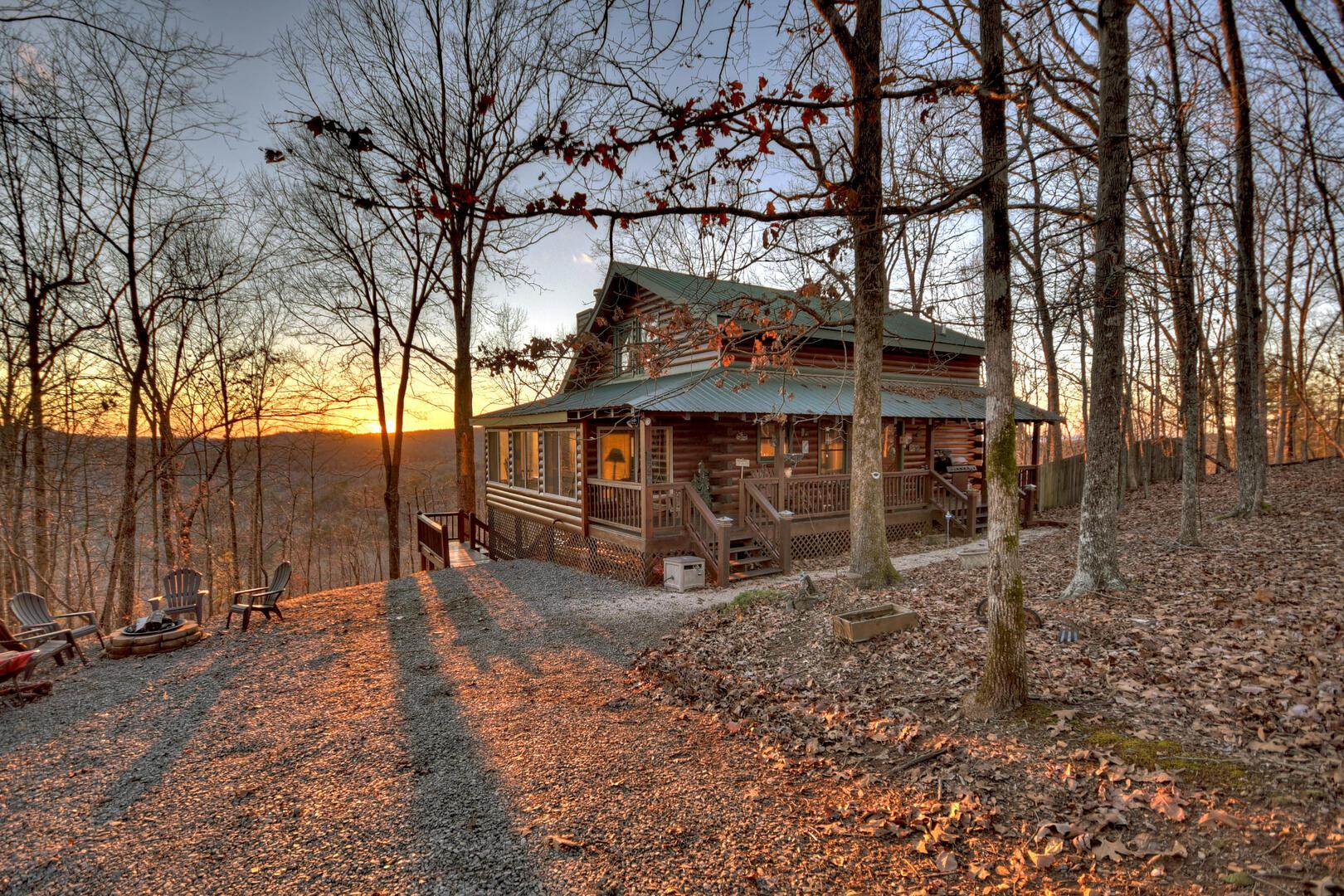 Property Image 1 - Treetop Getaway