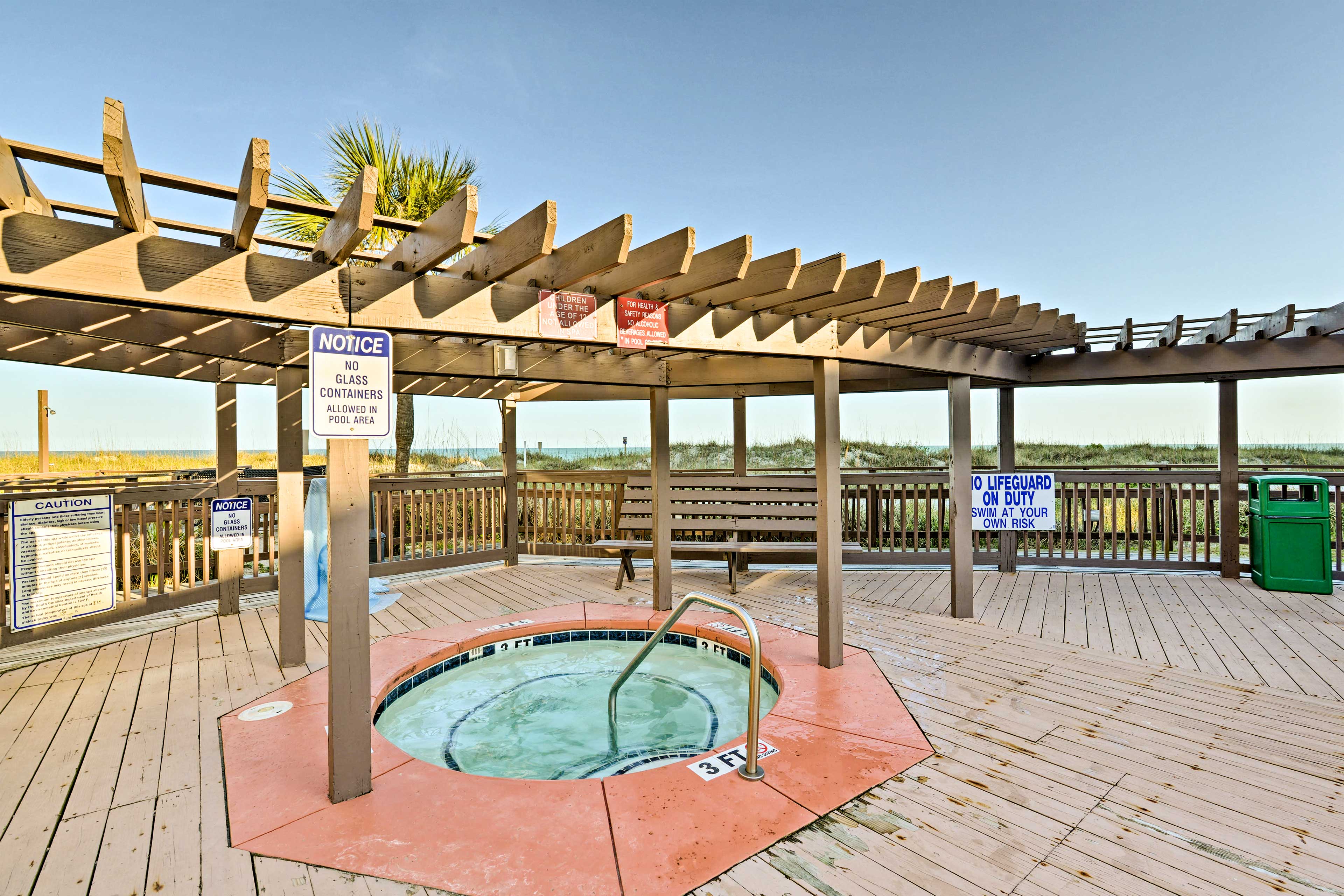 Walk to Coast: North Myrtle Beach Condo w/ Pool!