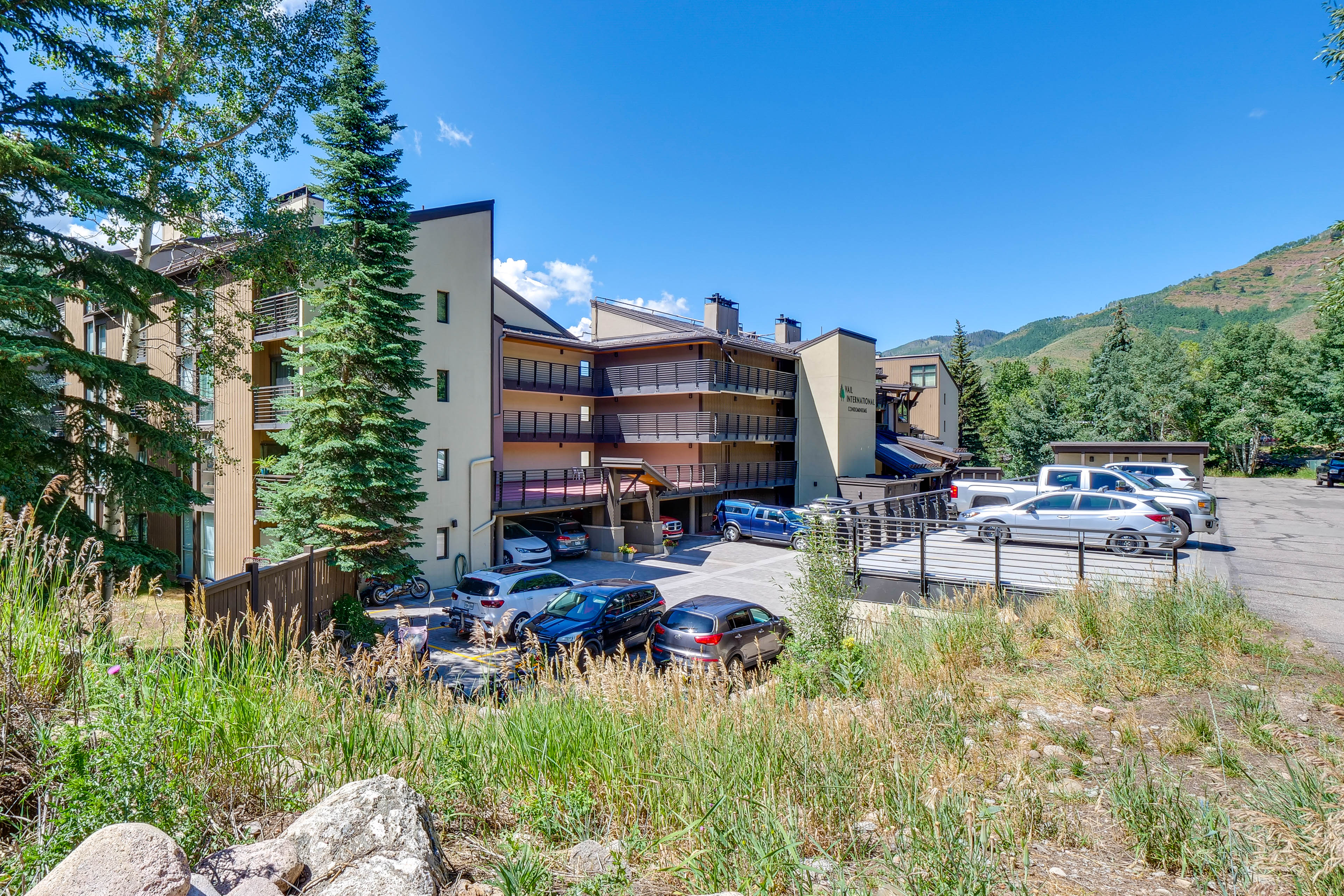 Property Image 2 - Vail Top-Floor Condo w/ Deck & Mountain Views!