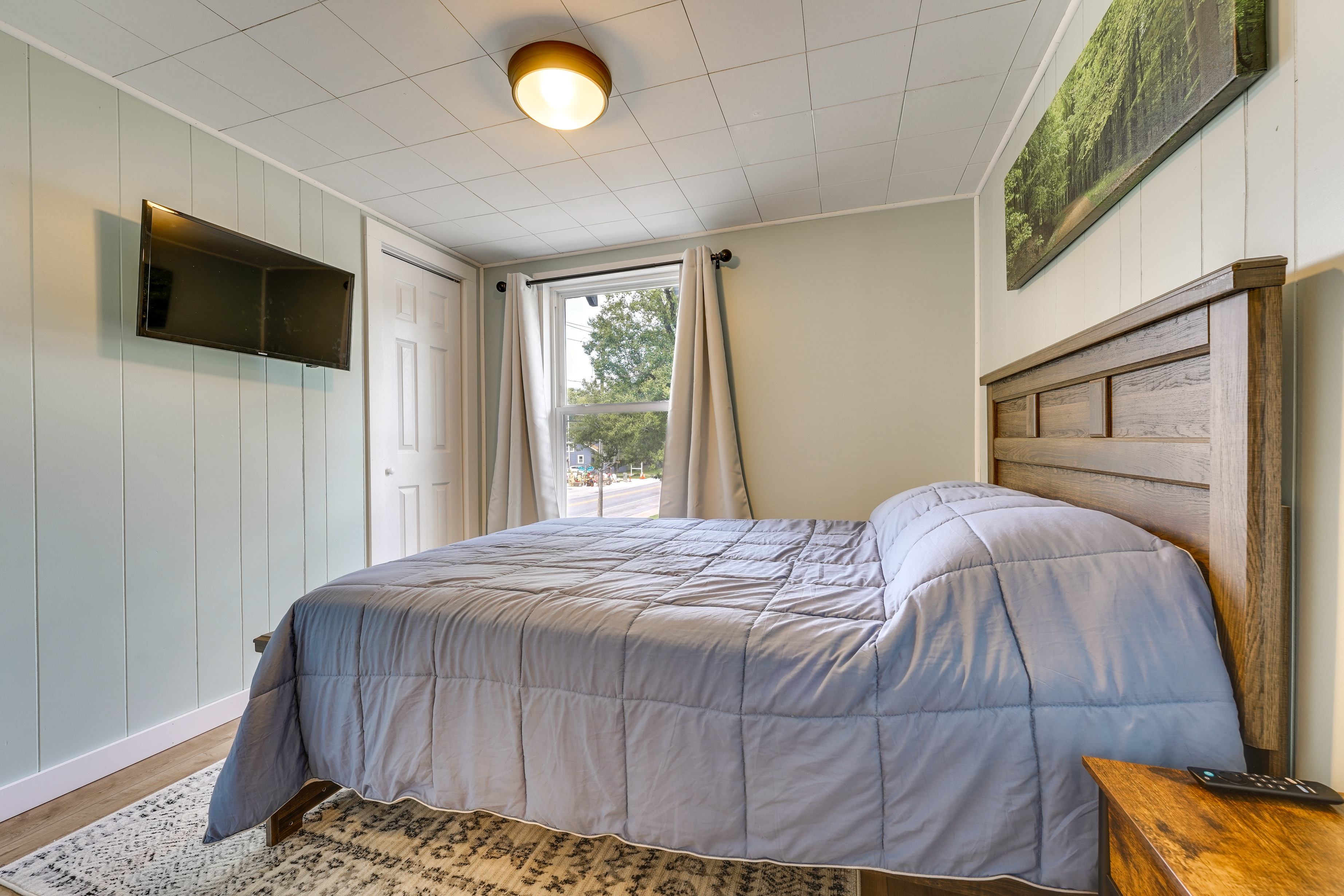 Conveniently Located Old Forge Condo Near Downtown