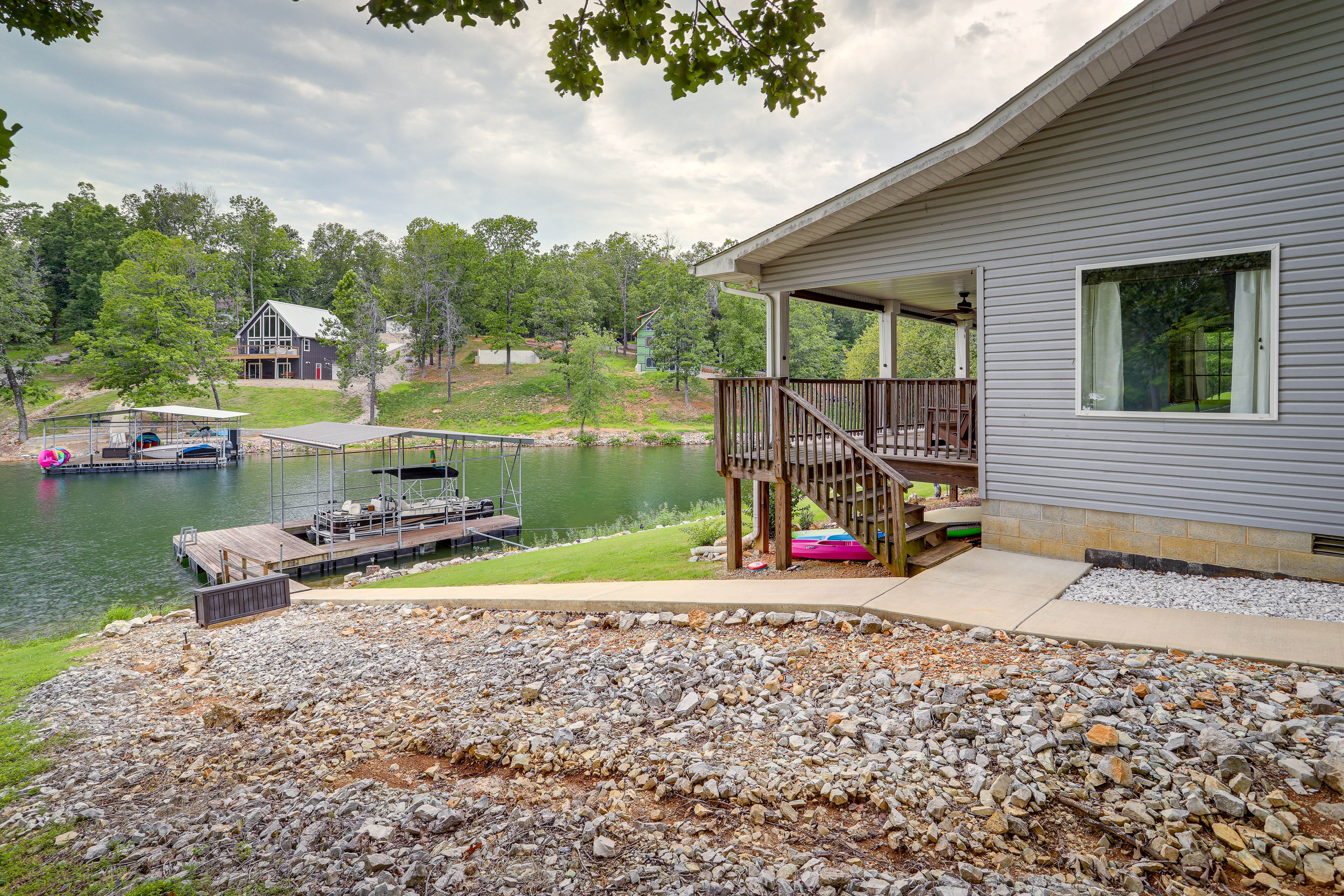 Property Image 2 - Lakefront Horseshoe Bend Home w/ Boat Dock!