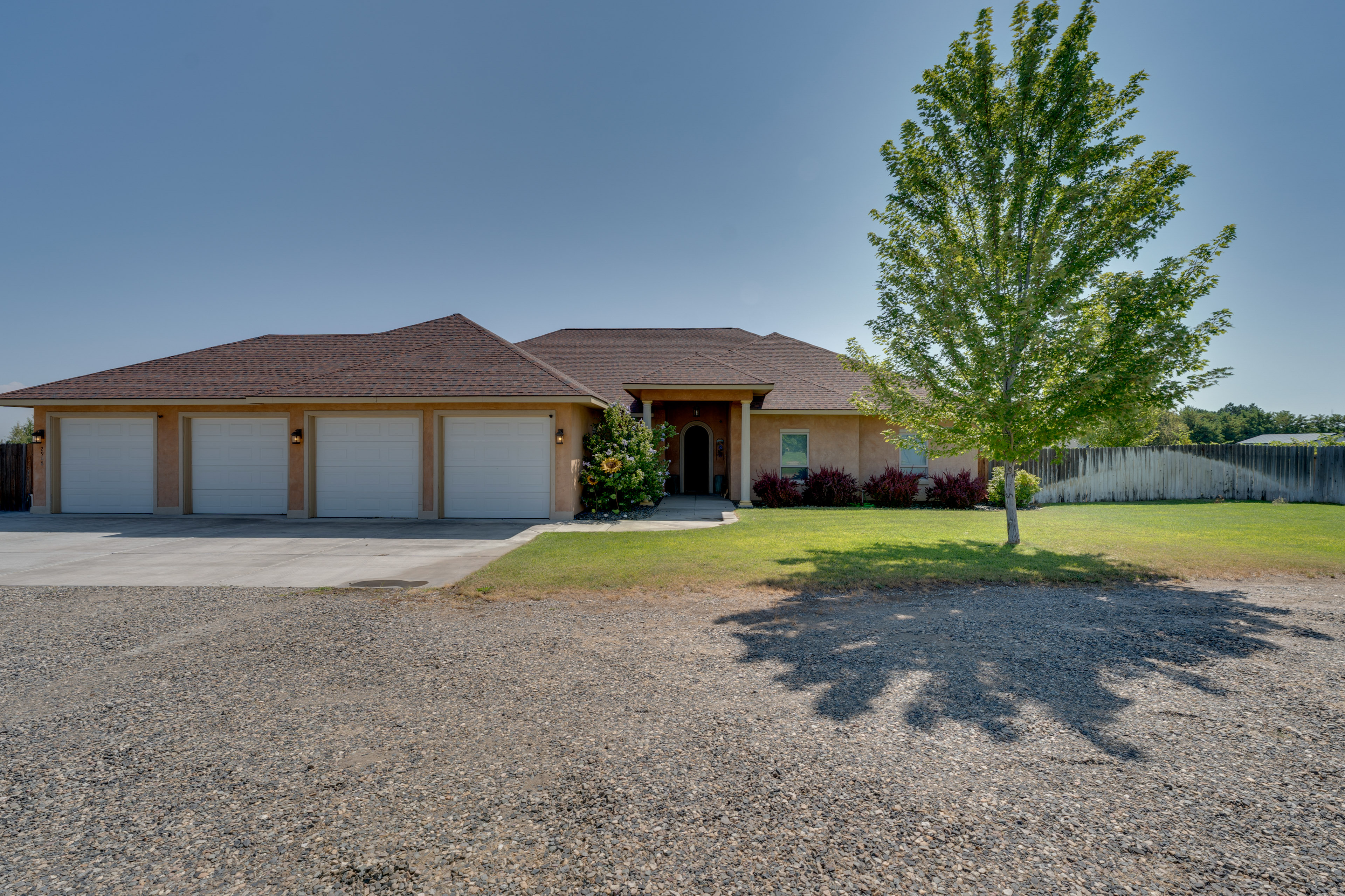 Property Image 2 - West Richland Home w/ Vineyard & Mountain Views!