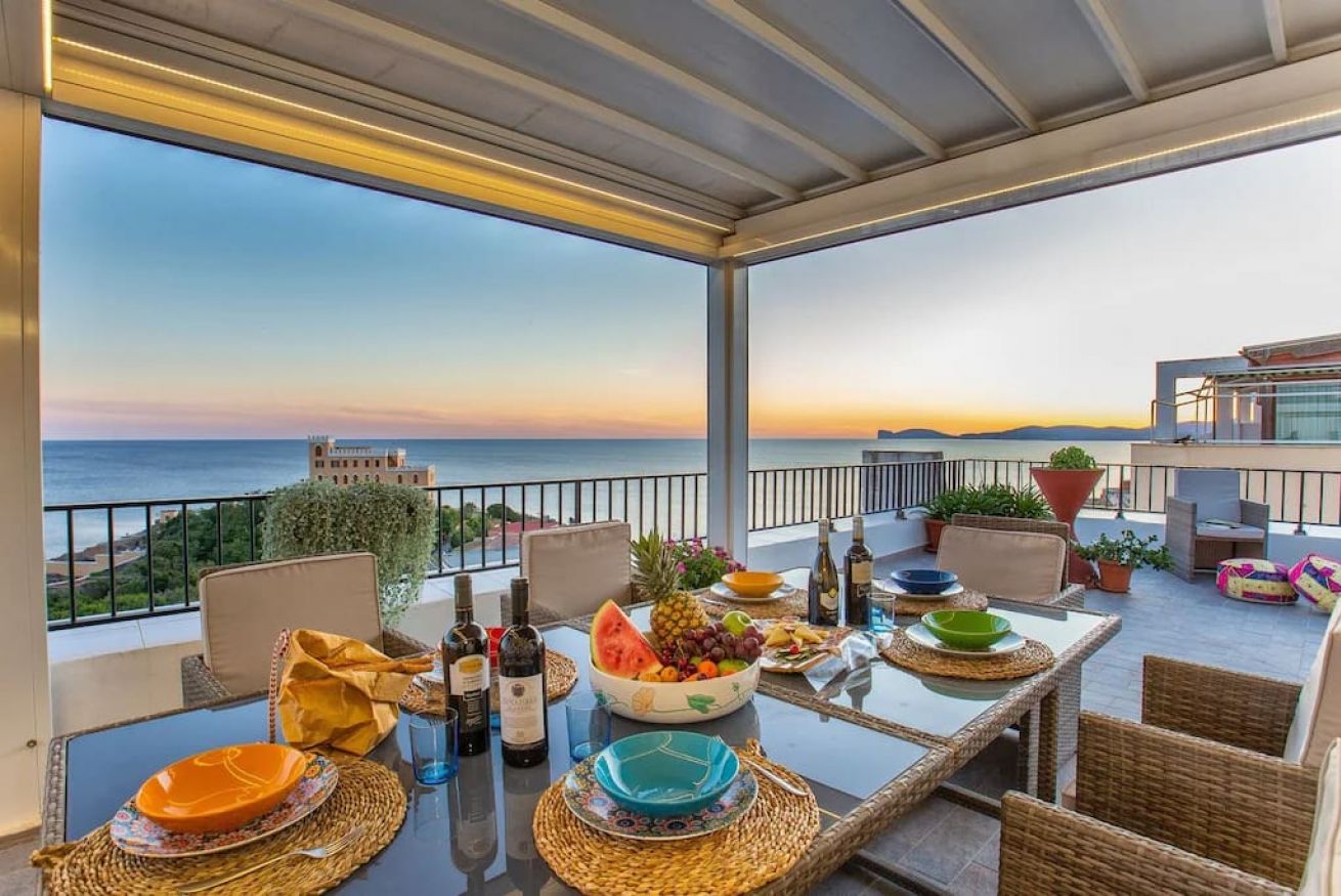 Property Image 1 - Mir el Mar penthouse in Alghero with spectacular panoramic sea view terrace