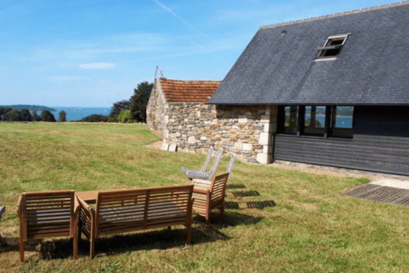 Property Image 2 - Large farmhouse with garden and sea view for 8