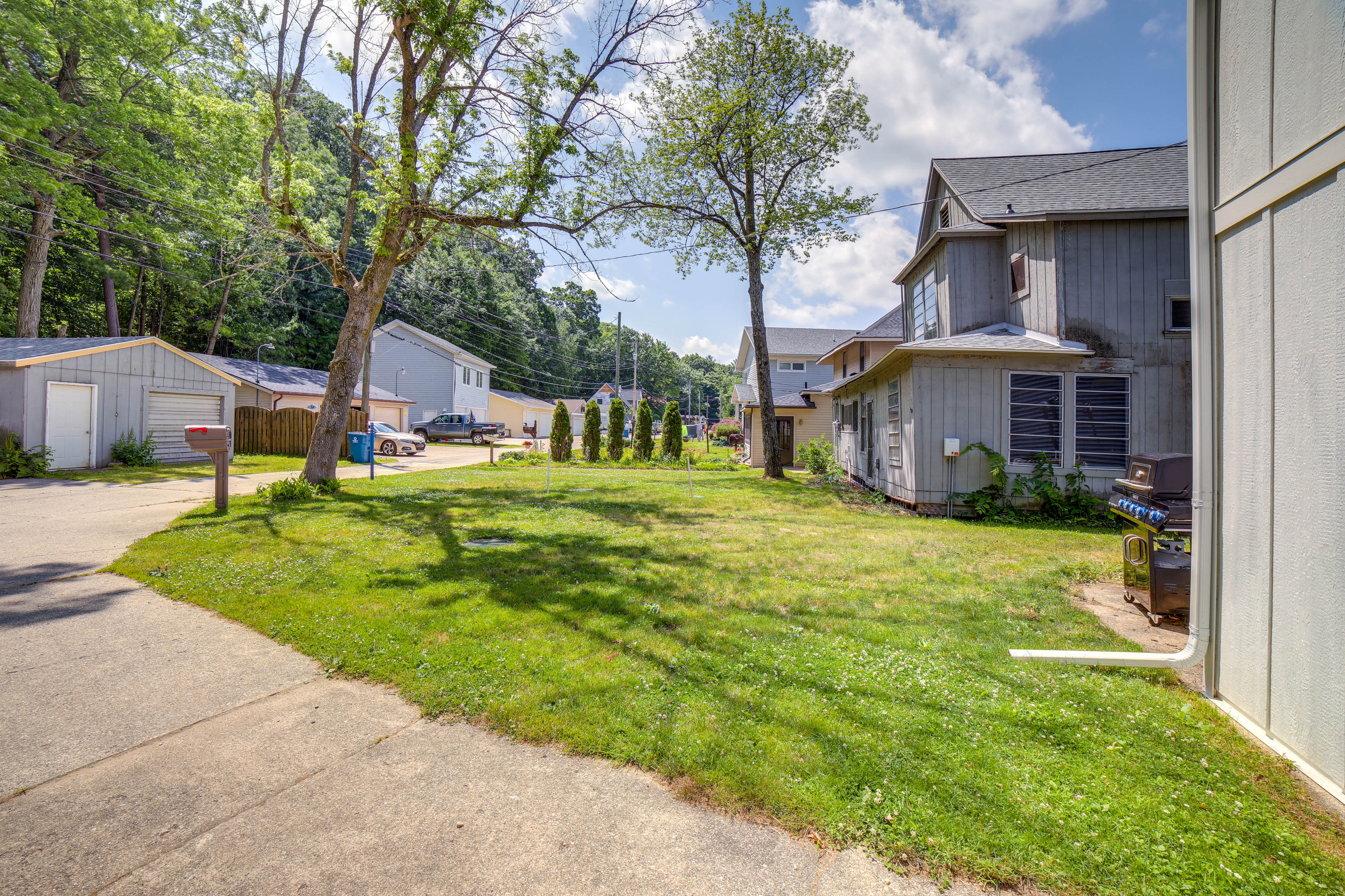 Property Image 1 - Pierson Paradise: Lake Retreat w/ Fire Pit!